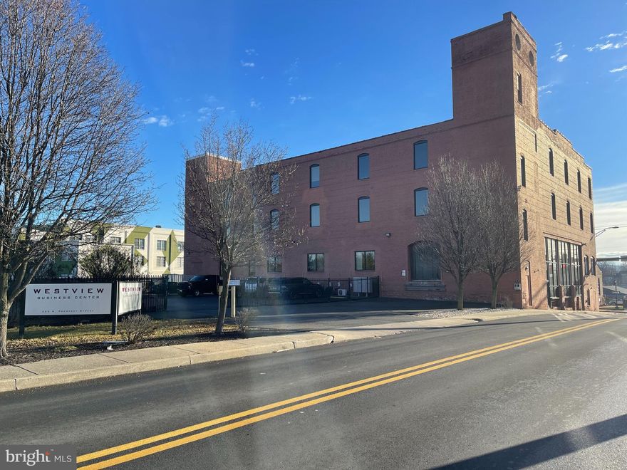 Westview Business Center consists of an attractive mix of local and regional tenants. The office building total 43,788 gross square feet of space and are leased to numerous professional tenants. The complex is located downtown Hagerstown and is conveniently located near popular restaurants, shopping destinations, and other services. 4th floor, suite # 403 is approximately 700 SqFt of large space with 1 office/room. Leasing for $675 per month Gross Lease, you pay for internet and telephone. The complex comes with 24/7 access, gated parking with security features after hours, and loading dock.