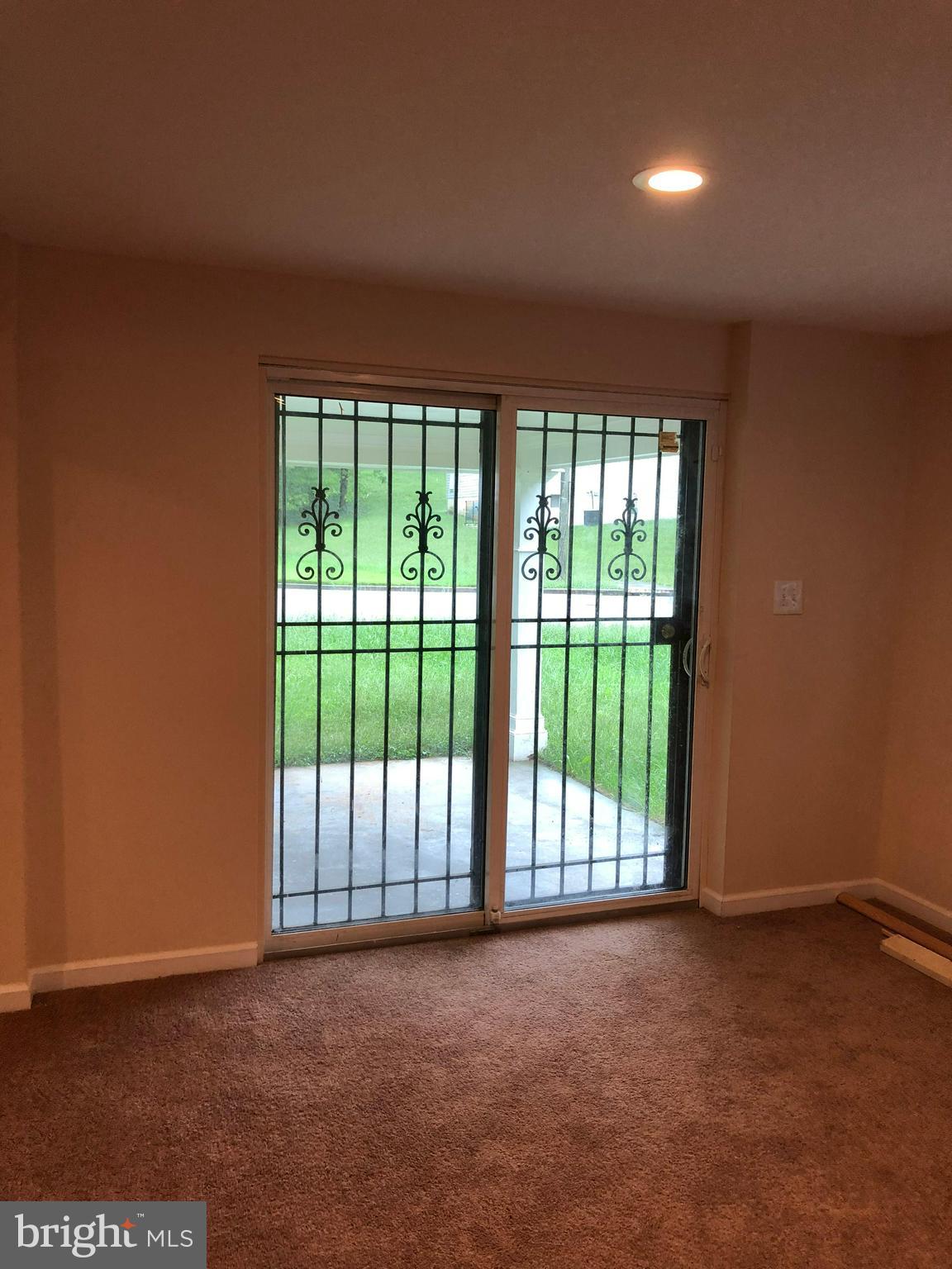 PINEHURST ESTATES - Residential