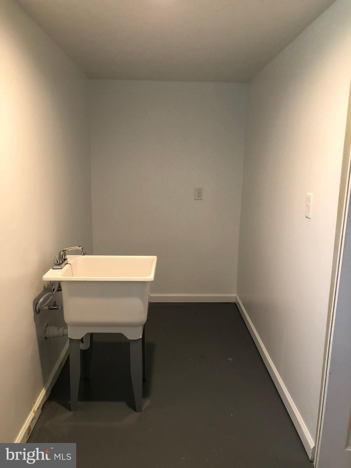 PINEHURST ESTATES - Residential