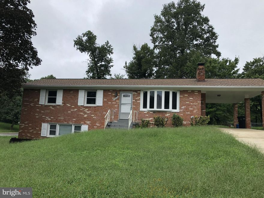 Welcome Home! Imagine creating beautiful memories in this beautiful three bedroom home with over 2000 sqft of finished space on quarter acre corner lot with no HOA fees! This home has a huge recreation space in the basement and a full bath with a jetted tub. This home has a new roof, new stainless steel appliances (to be installed), new carpet, fresh paint!