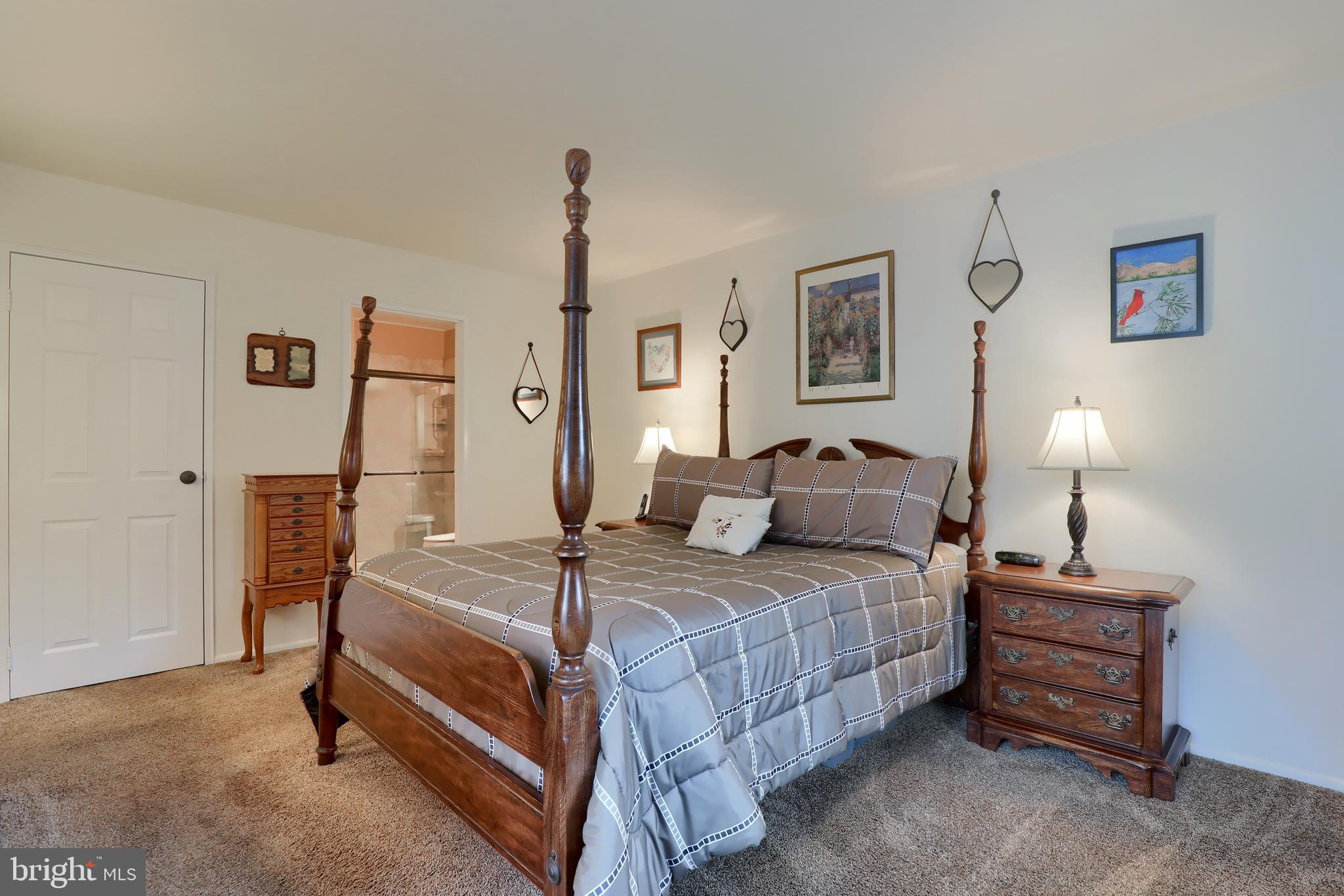 VALLEYBROOK - Residential