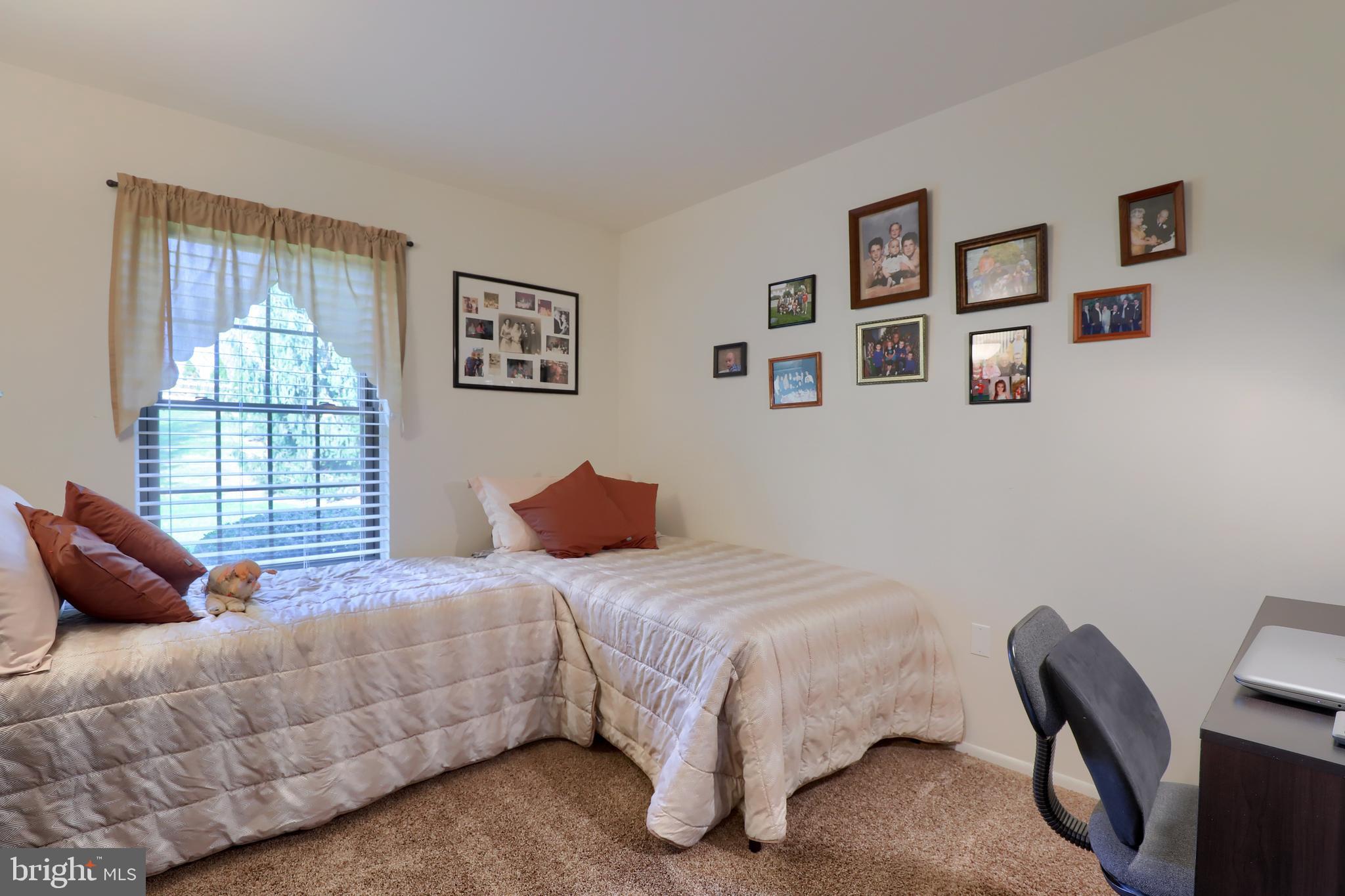 VALLEYBROOK - Residential