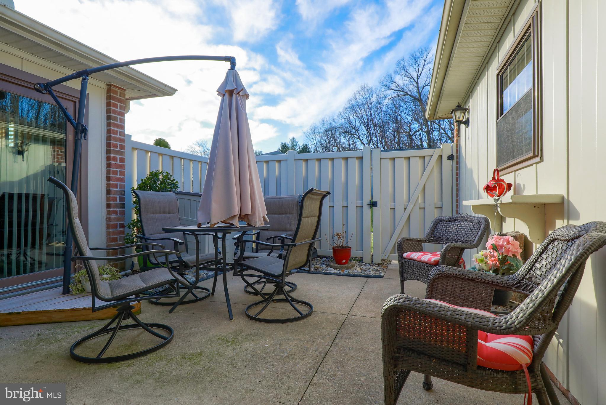 VALLEYBROOK - Residential