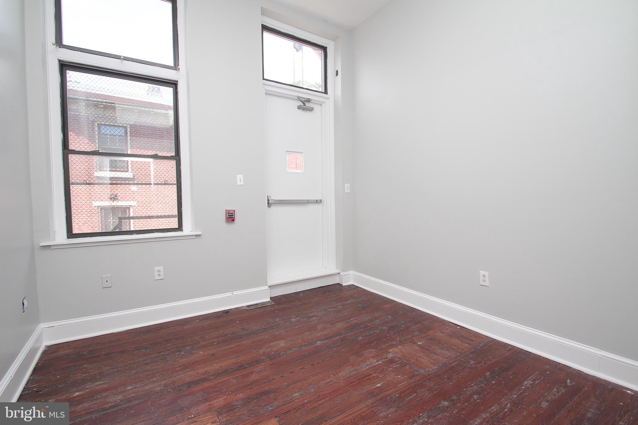 GRADUATE HOSPITAL - Residential Lease