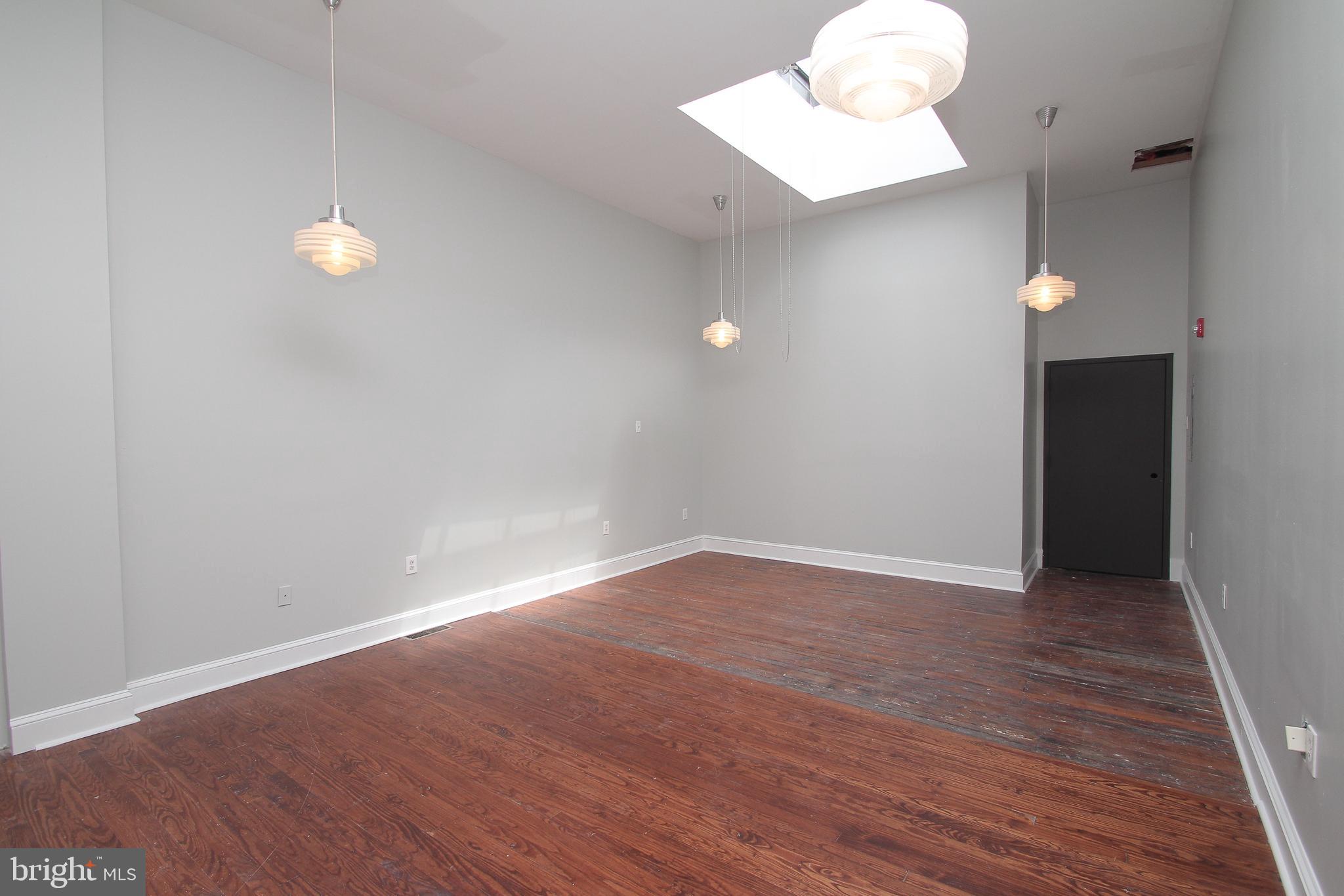 GRADUATE HOSPITAL - Residential Lease