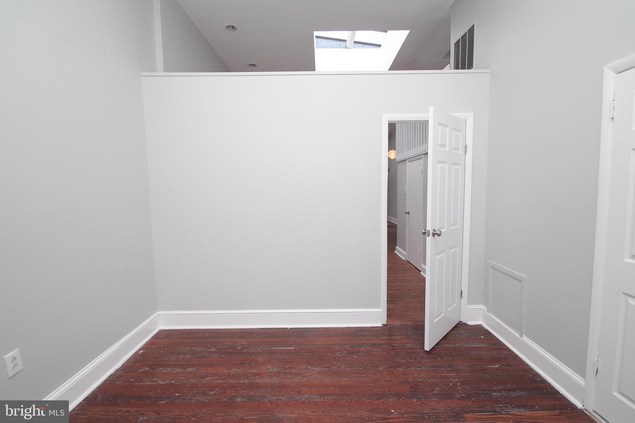 GRADUATE HOSPITAL - Residential Lease