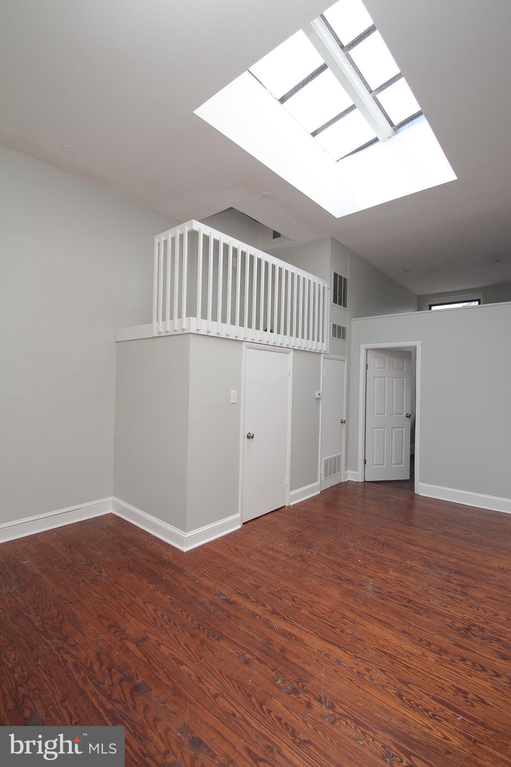 GRADUATE HOSPITAL - Residential Lease