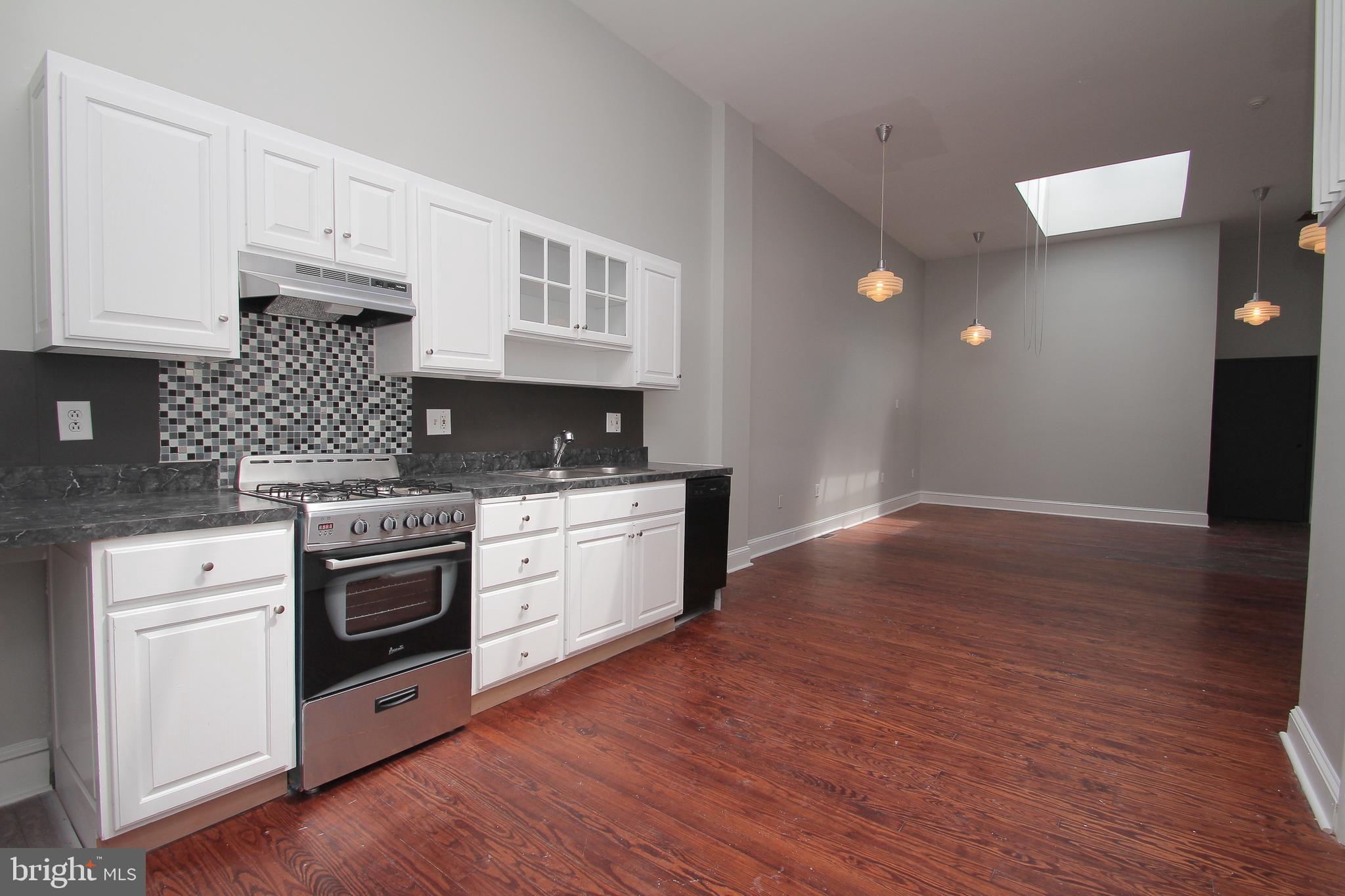 GRADUATE HOSPITAL - Residential Lease