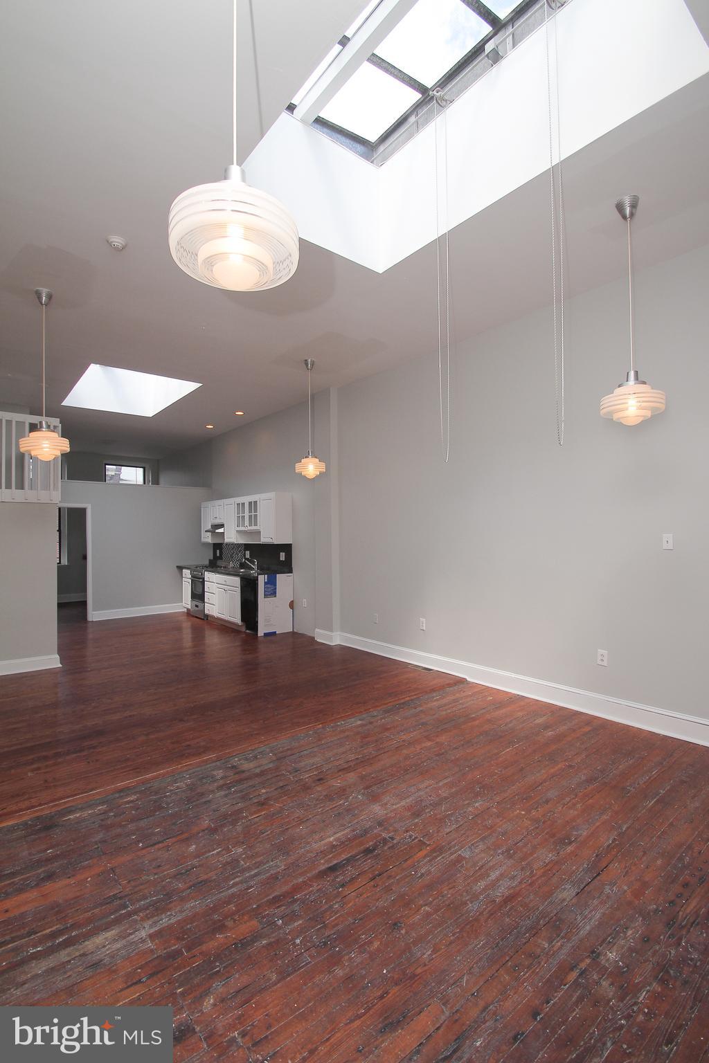 GRADUATE HOSPITAL - Residential Lease