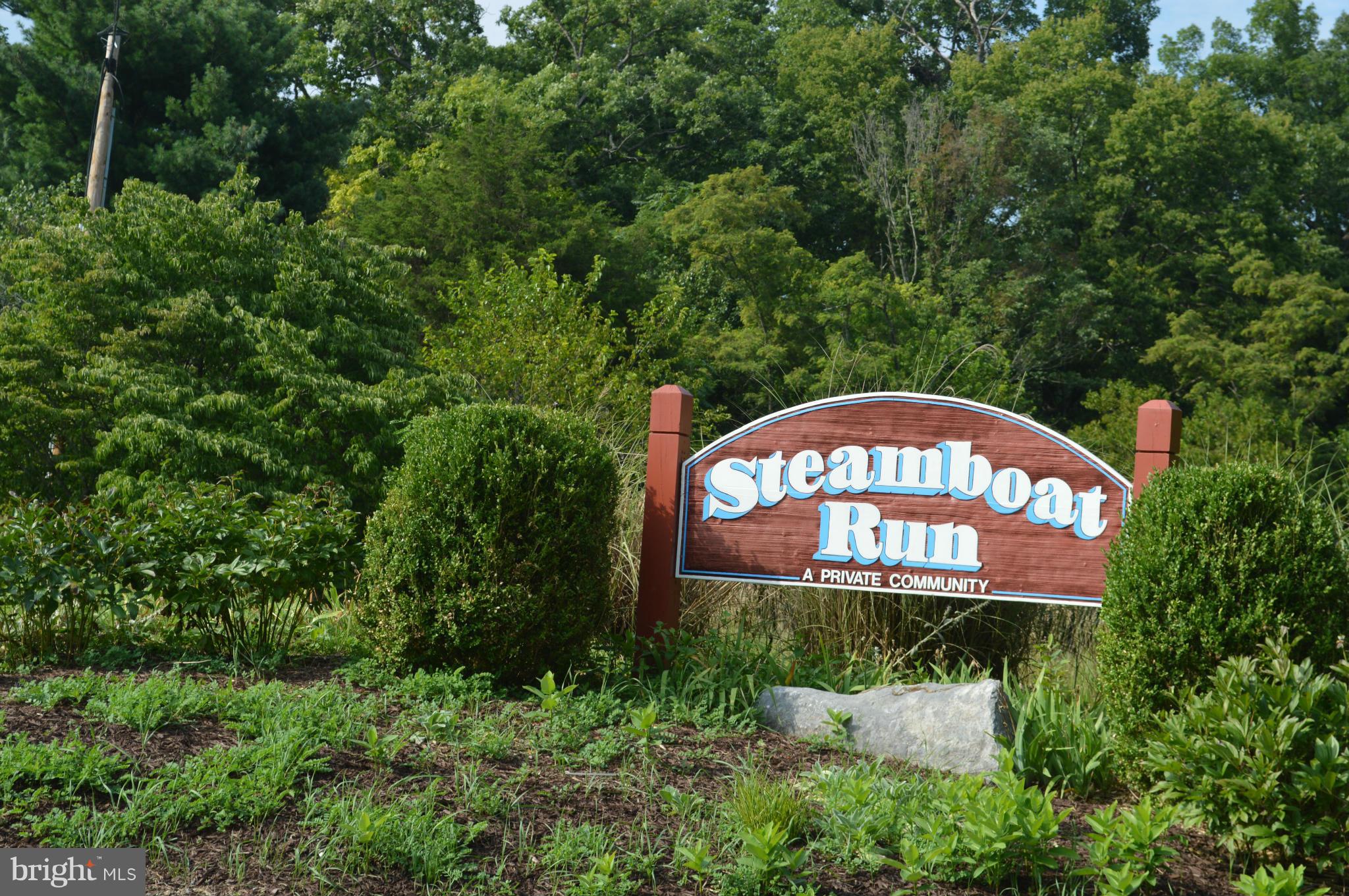 STEAMBOAT RUN - Land