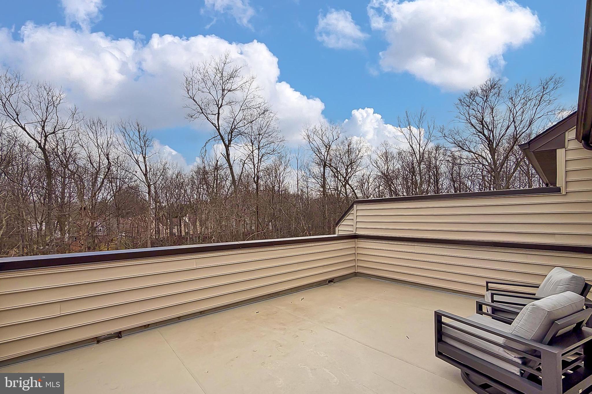 THE TOWNS AT PENDER OAKS - Residential