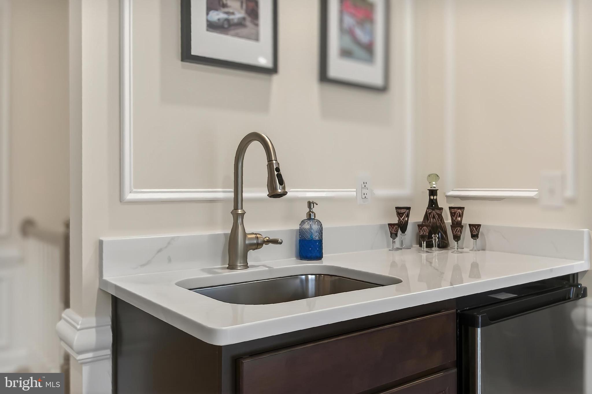 THE TOWNS AT PENDER OAKS - Residential