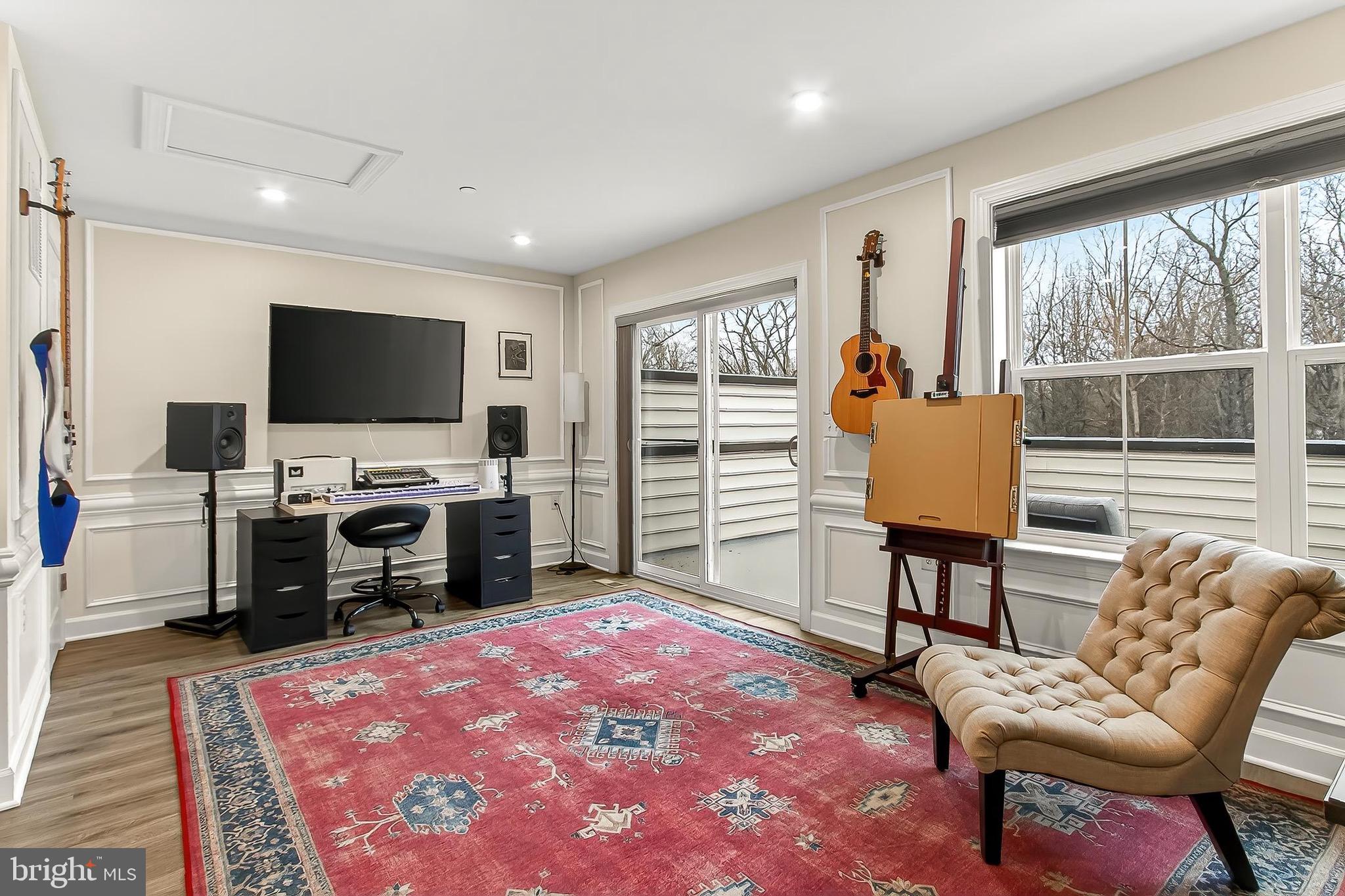 THE TOWNS AT PENDER OAKS - Residential