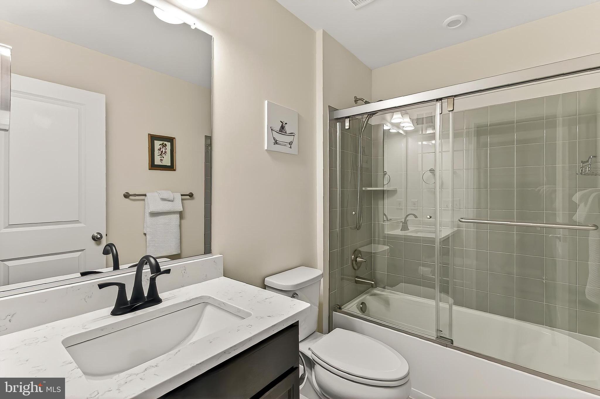 THE TOWNS AT PENDER OAKS - Residential