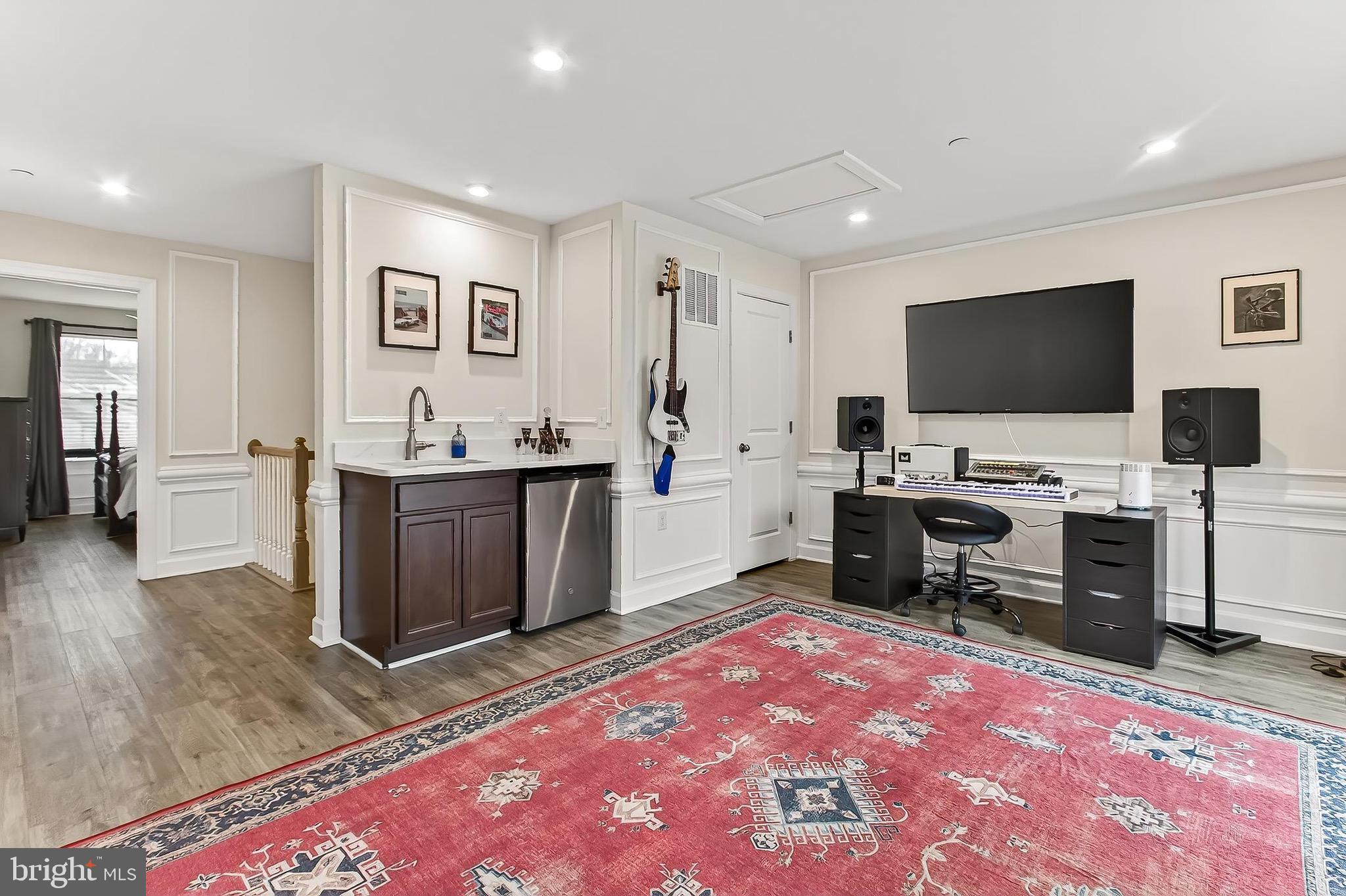 THE TOWNS AT PENDER OAKS - Residential