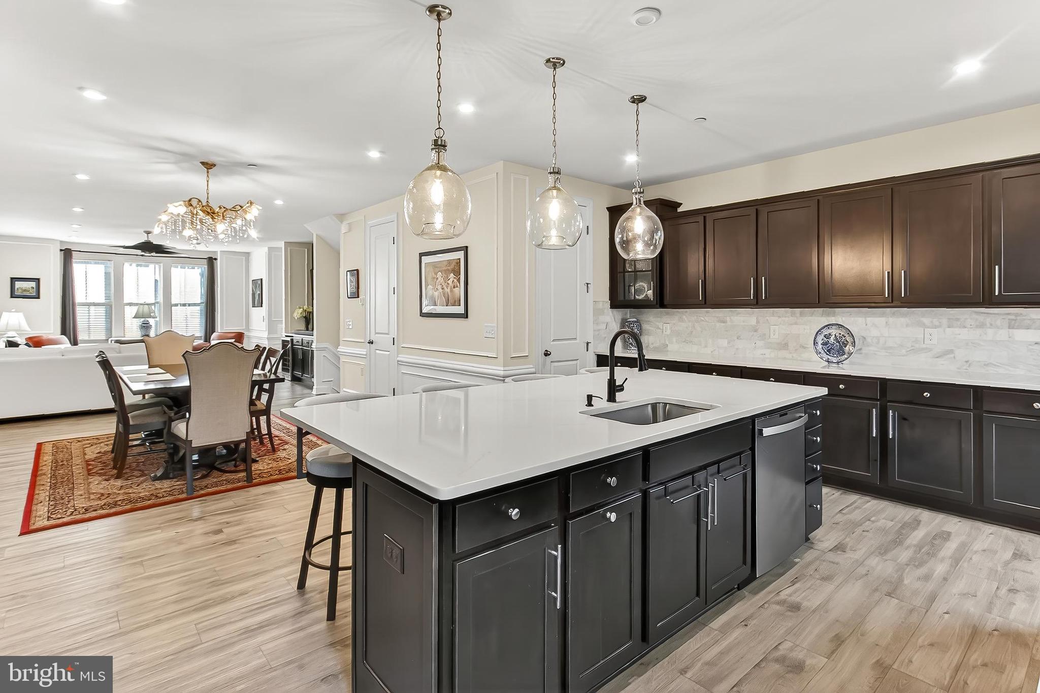 THE TOWNS AT PENDER OAKS - Residential