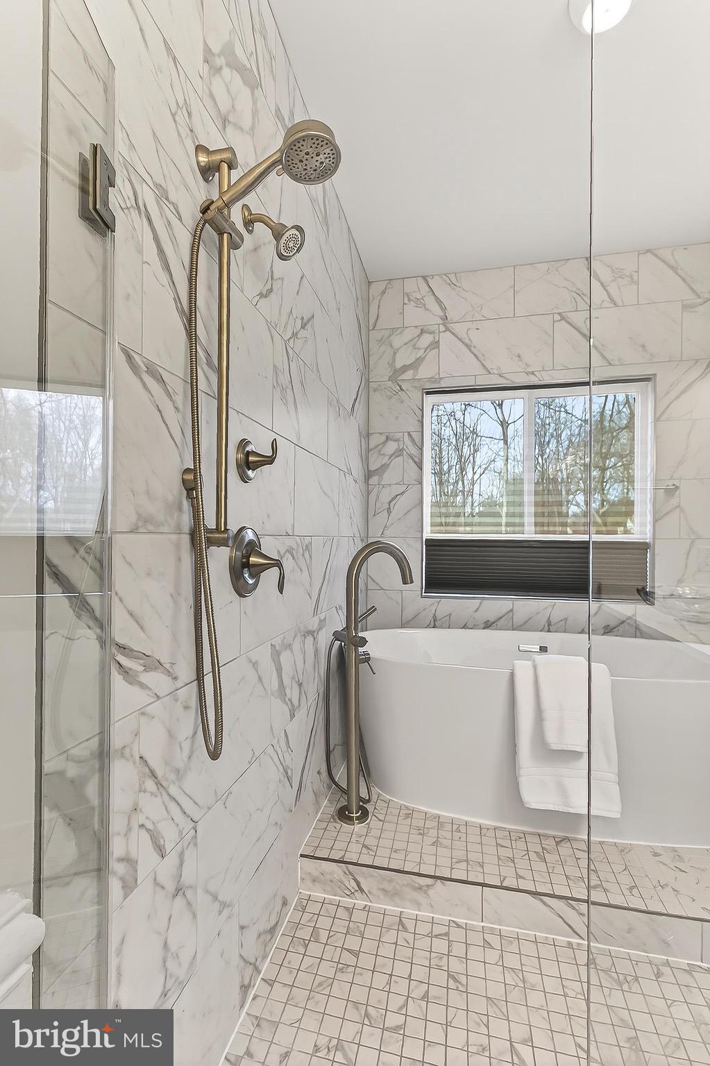 THE TOWNS AT PENDER OAKS - Residential