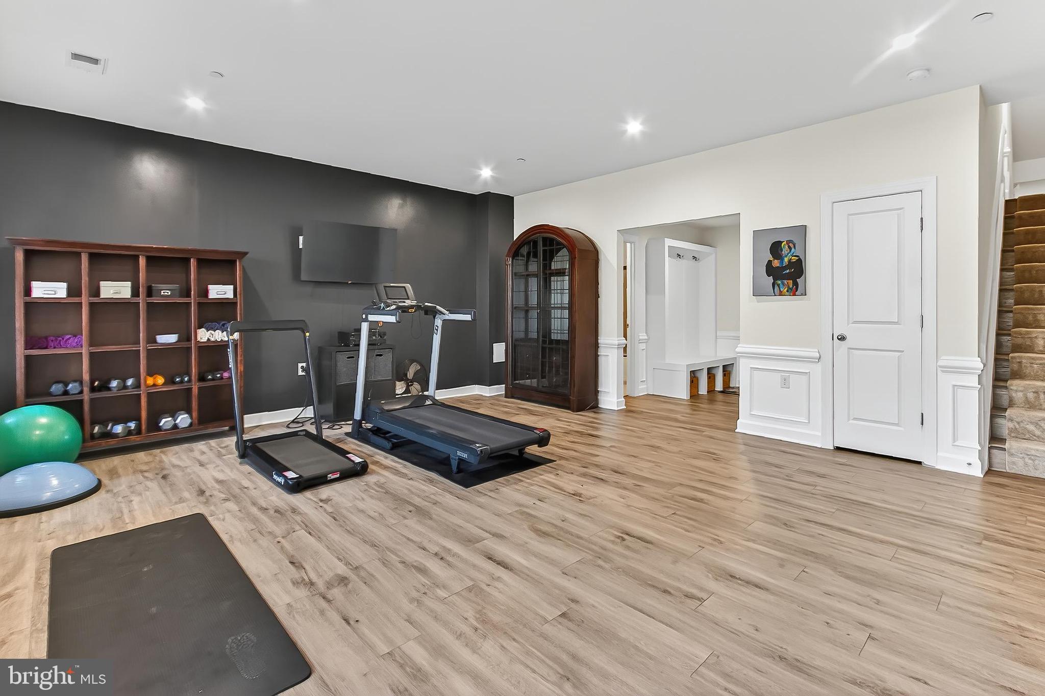 THE TOWNS AT PENDER OAKS - Residential