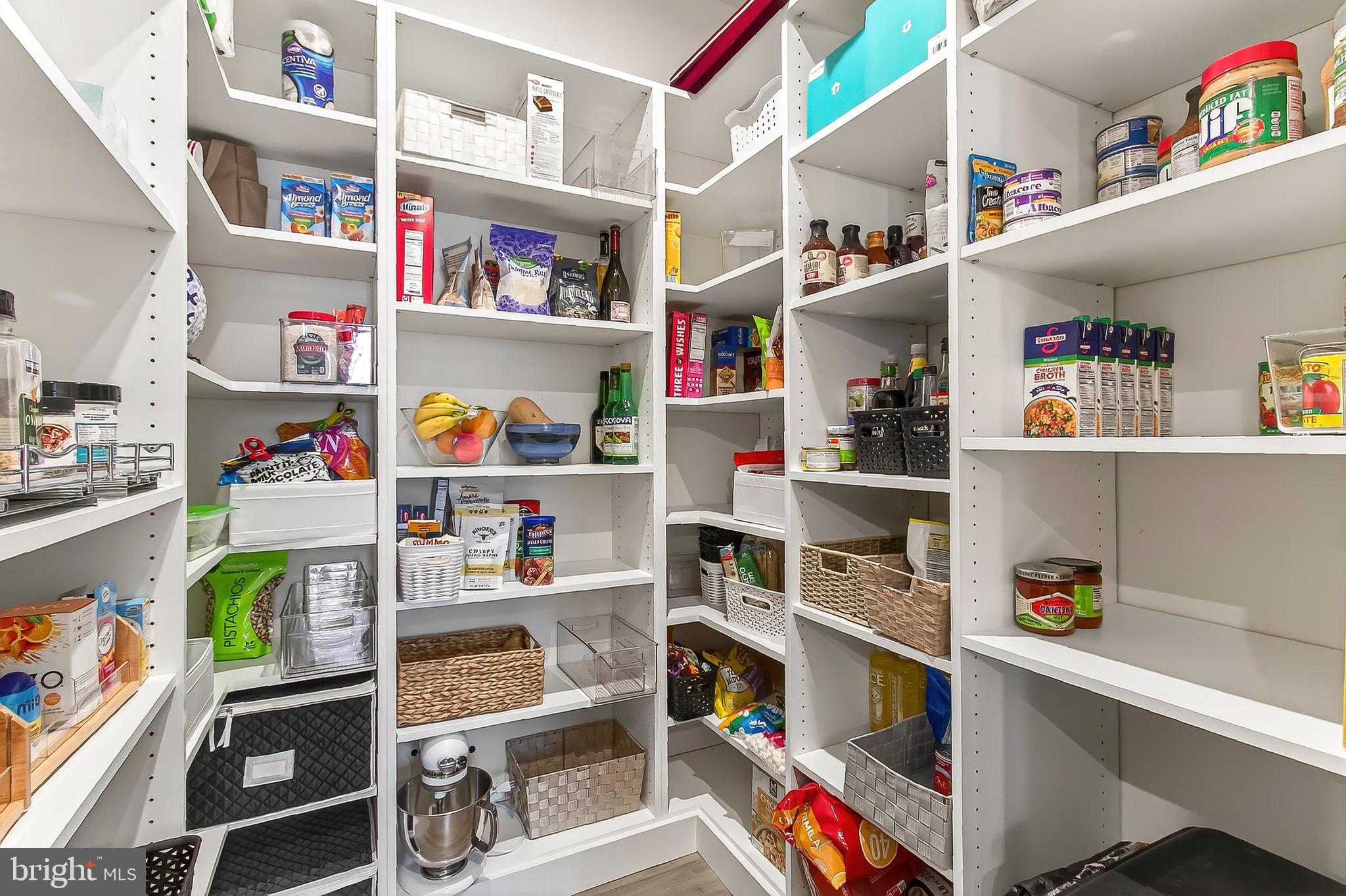 THE TOWNS AT PENDER OAKS - Residential