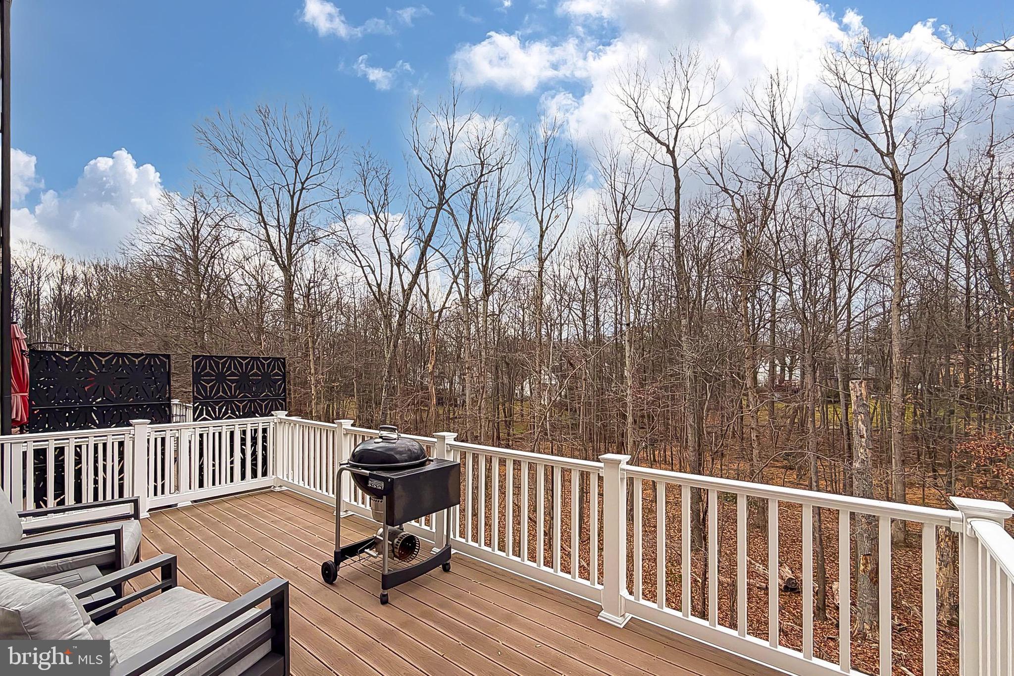 THE TOWNS AT PENDER OAKS - Residential