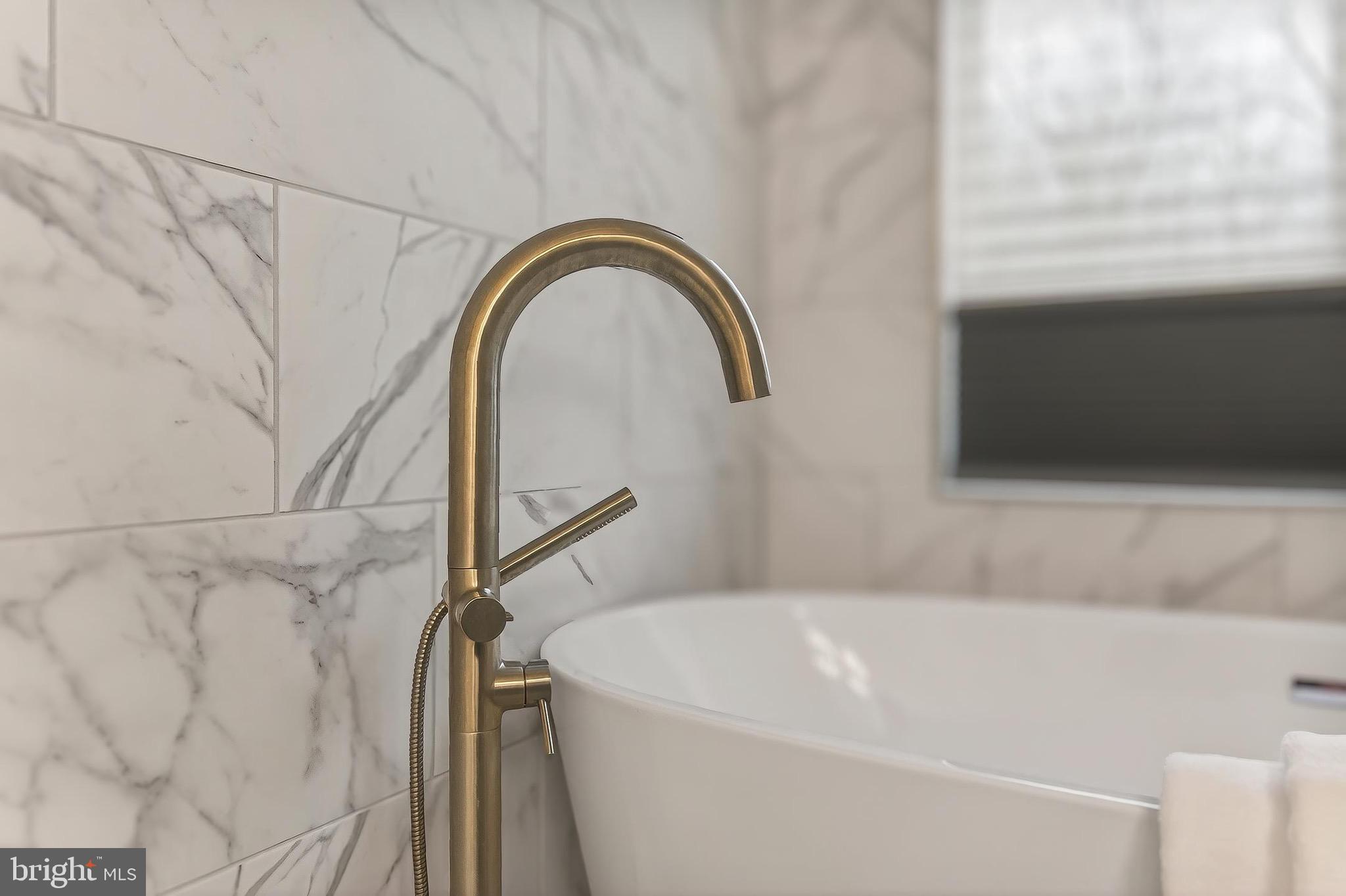 THE TOWNS AT PENDER OAKS - Residential