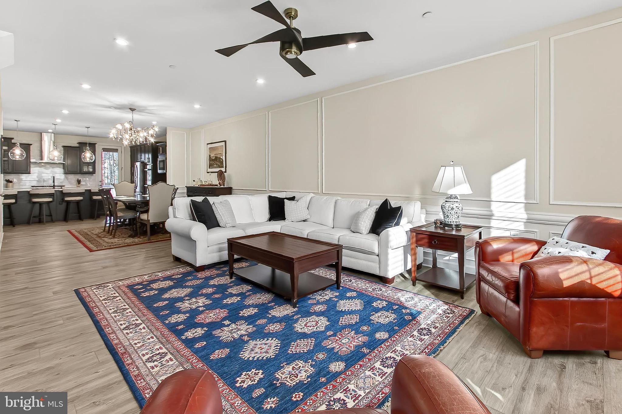 THE TOWNS AT PENDER OAKS - Residential