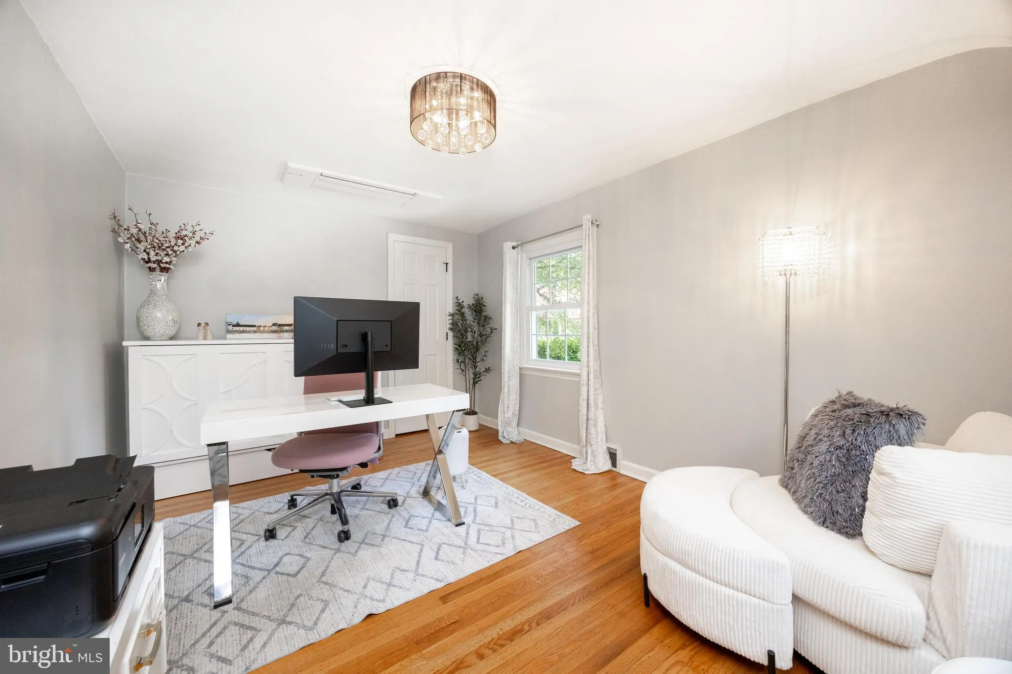 Wayne, Pennsylvania 19087, United States, 3 Bedrooms Bedrooms, ,3 BathroomsBathrooms,Residential,Active,223652