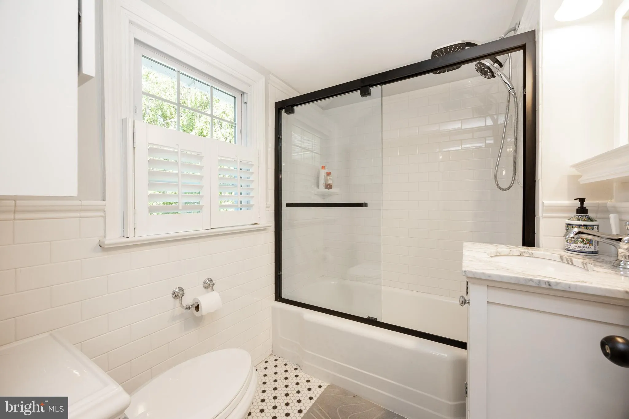 Wayne, Pennsylvania 19087, United States, 3 Bedrooms Bedrooms, ,3 BathroomsBathrooms,Residential,Active,223652