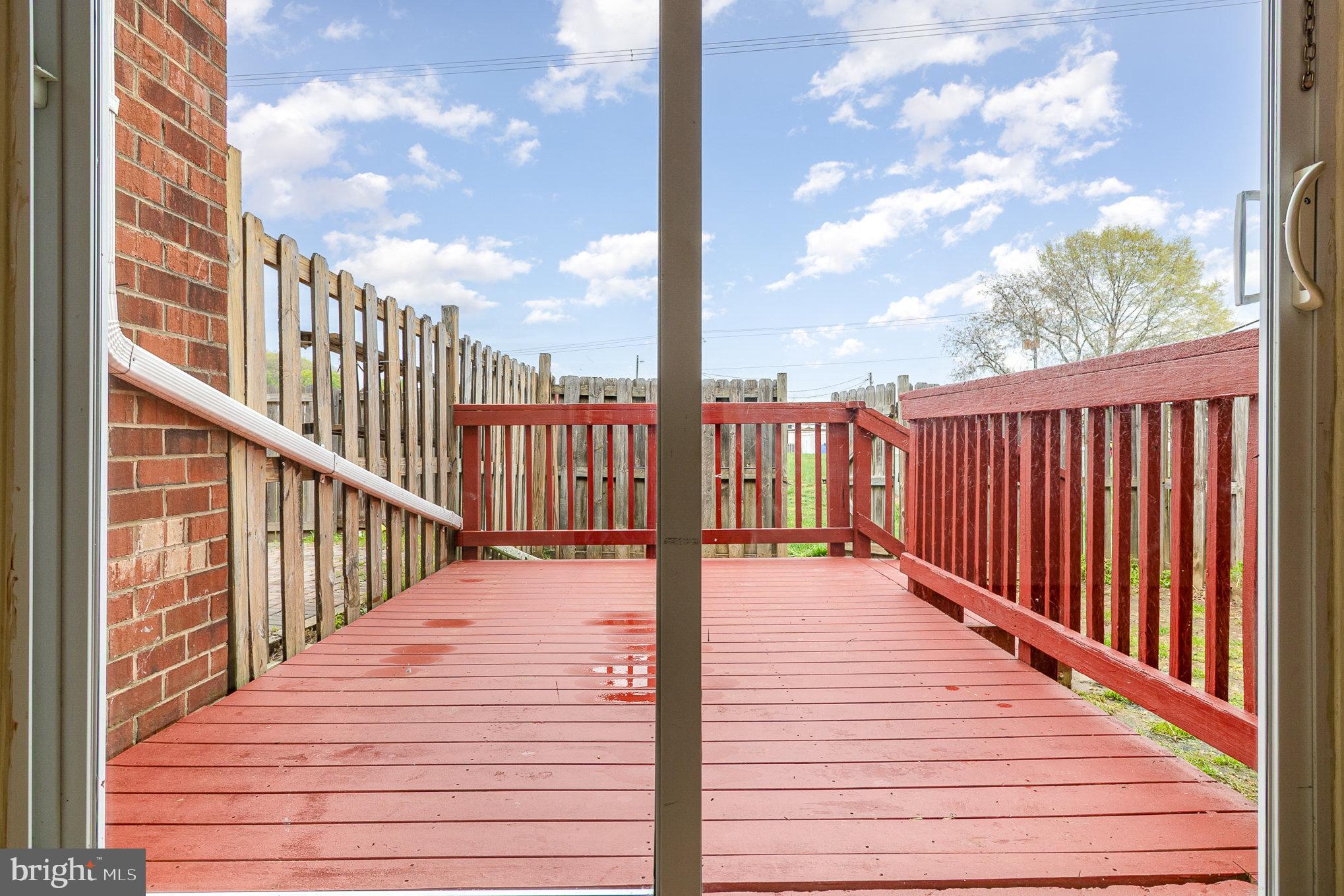 WILLIAMSTOWN - Residential