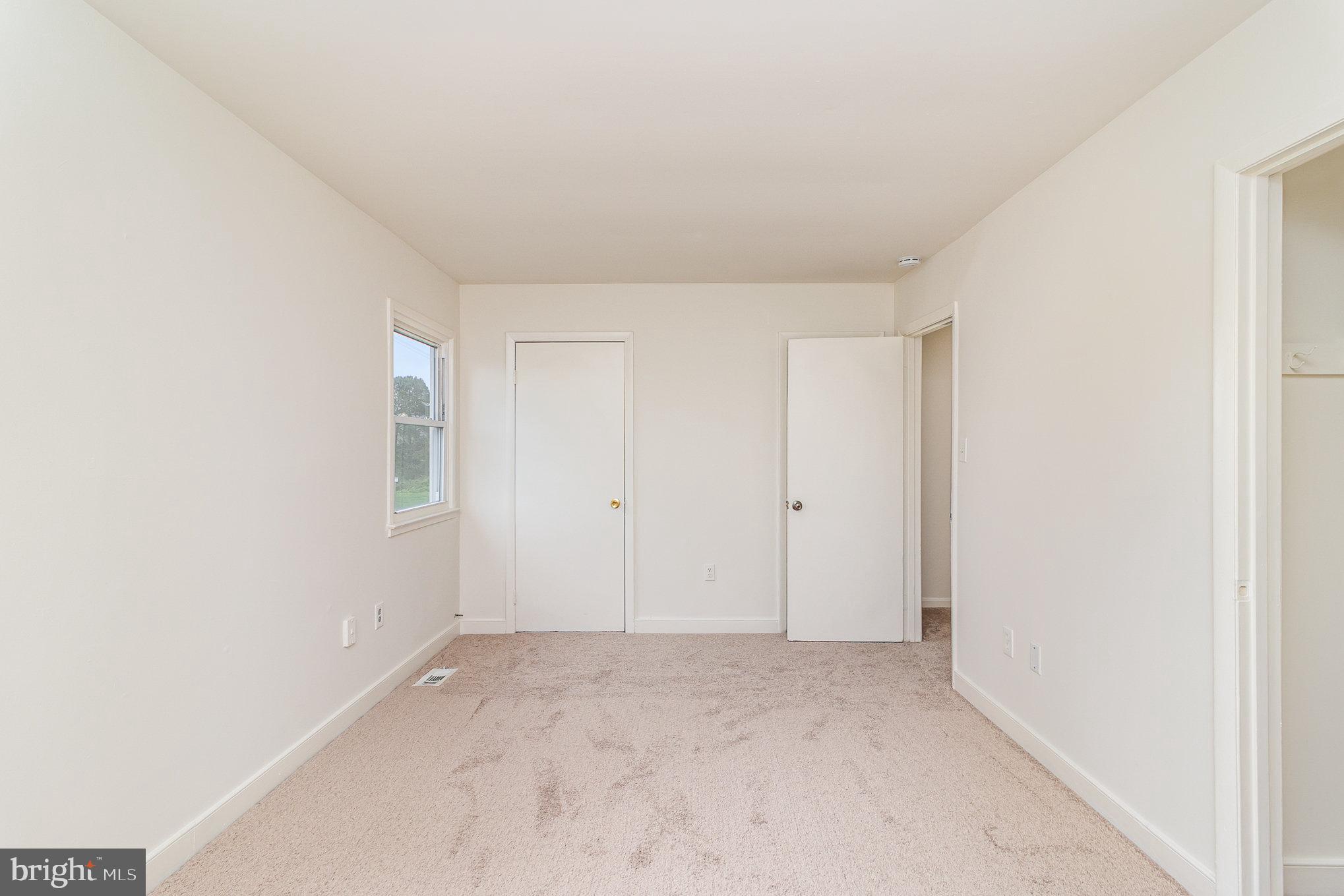 WILLIAMSTOWN - Residential