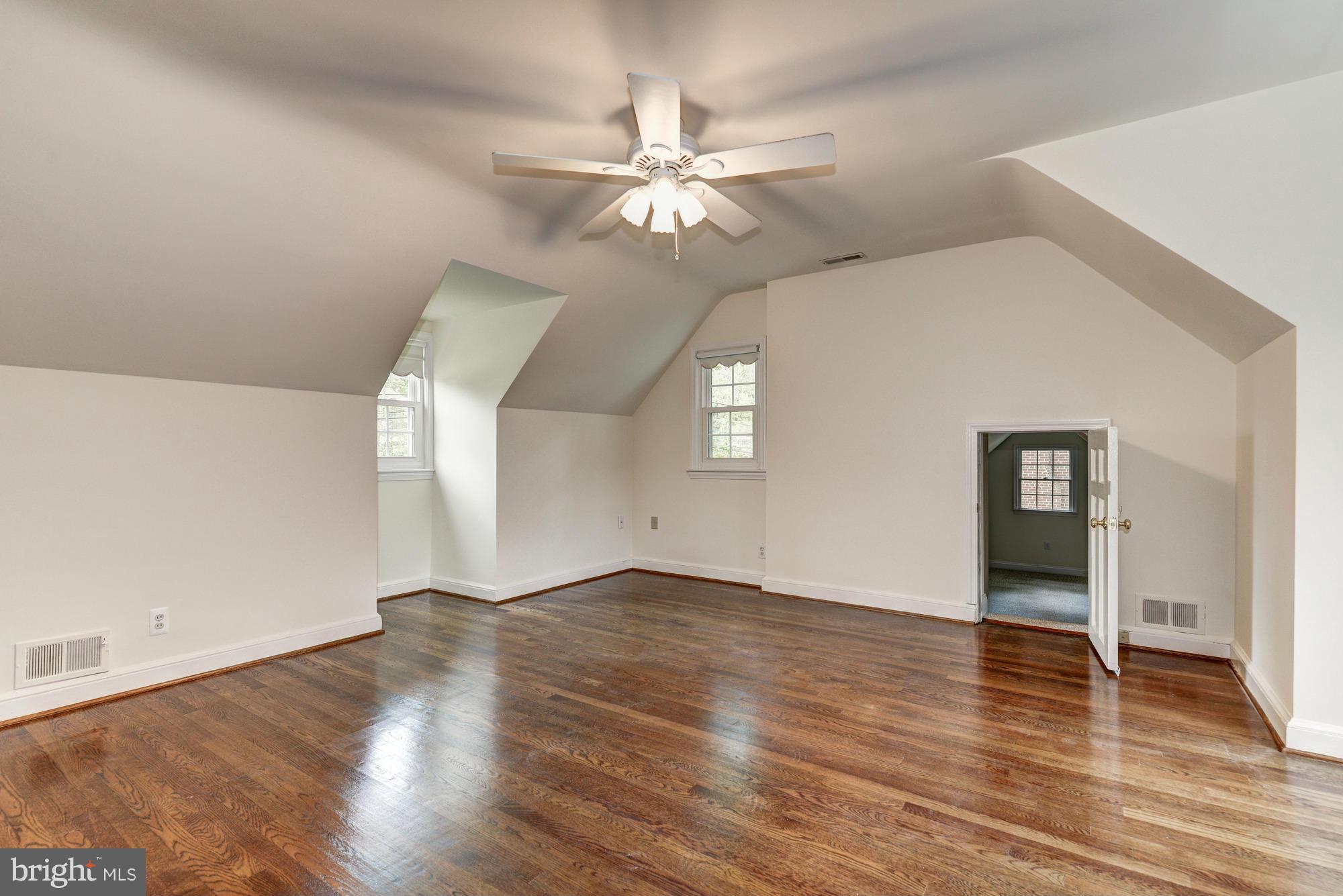 CHEVY CHASE - Residential