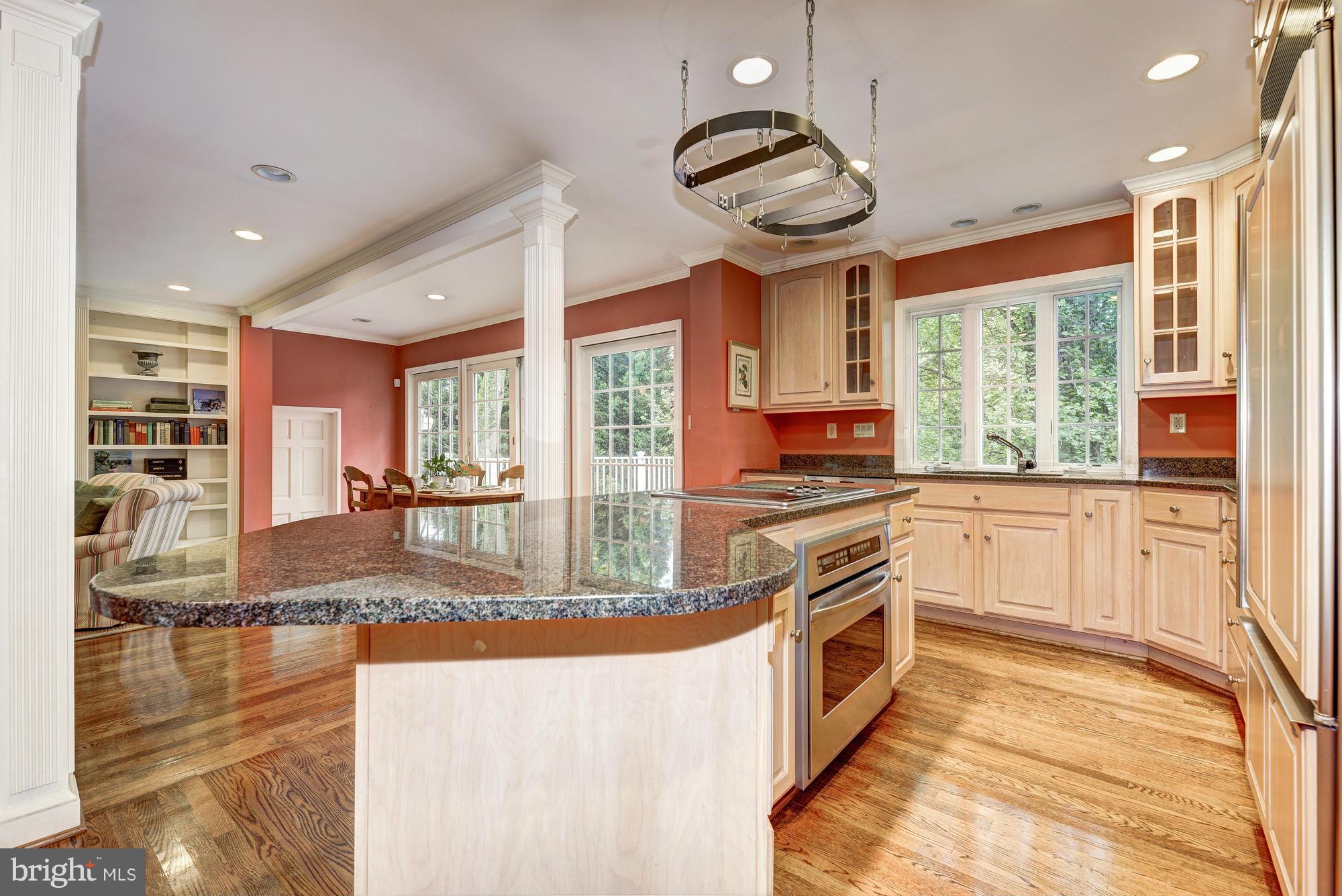 CHEVY CHASE - Residential