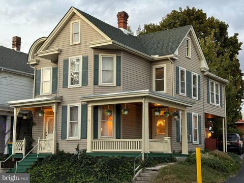 115 W SECOND STREET WAYNESBORO PA 17268