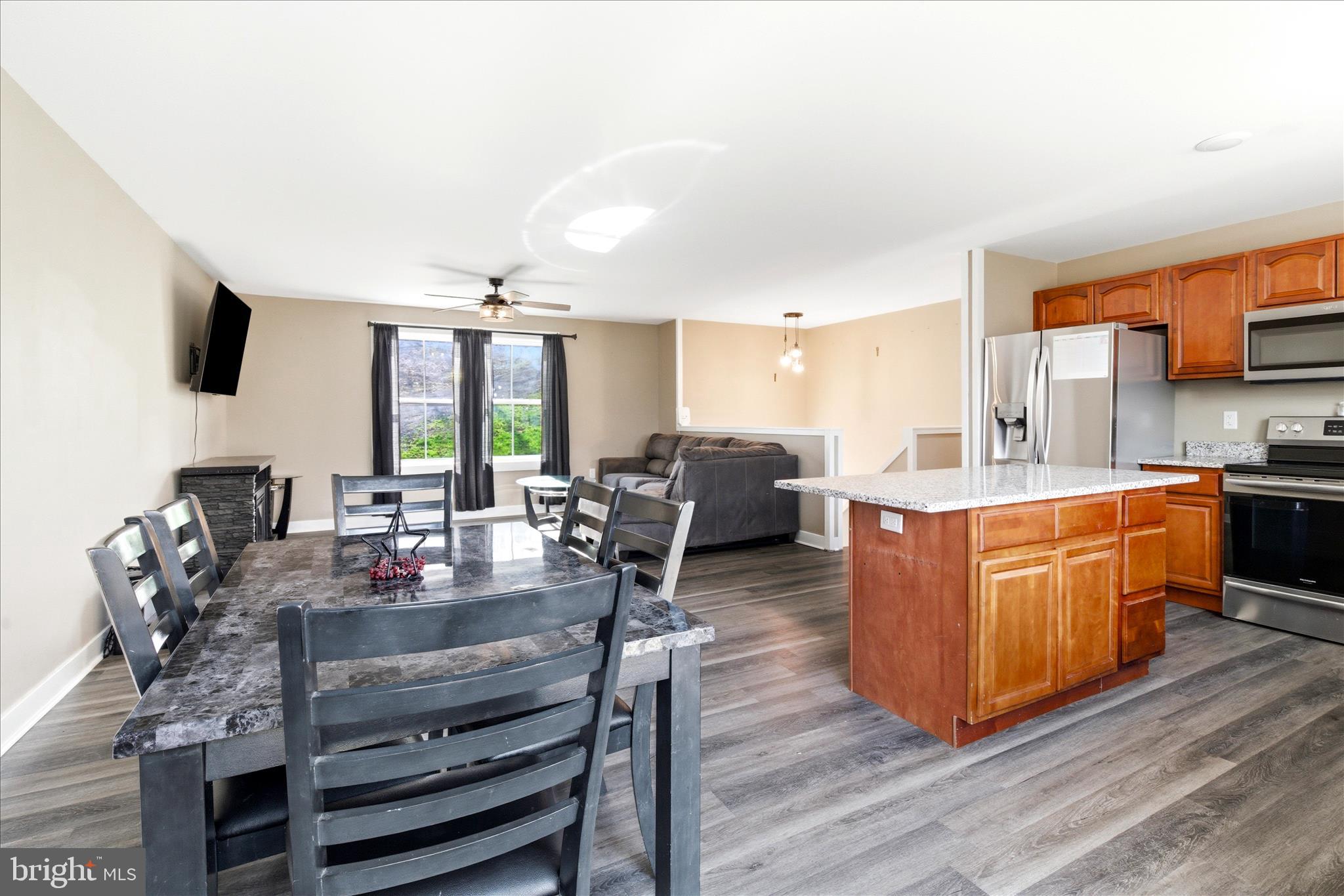 FAIRFIELD / CARROLL VALLEY - Residential