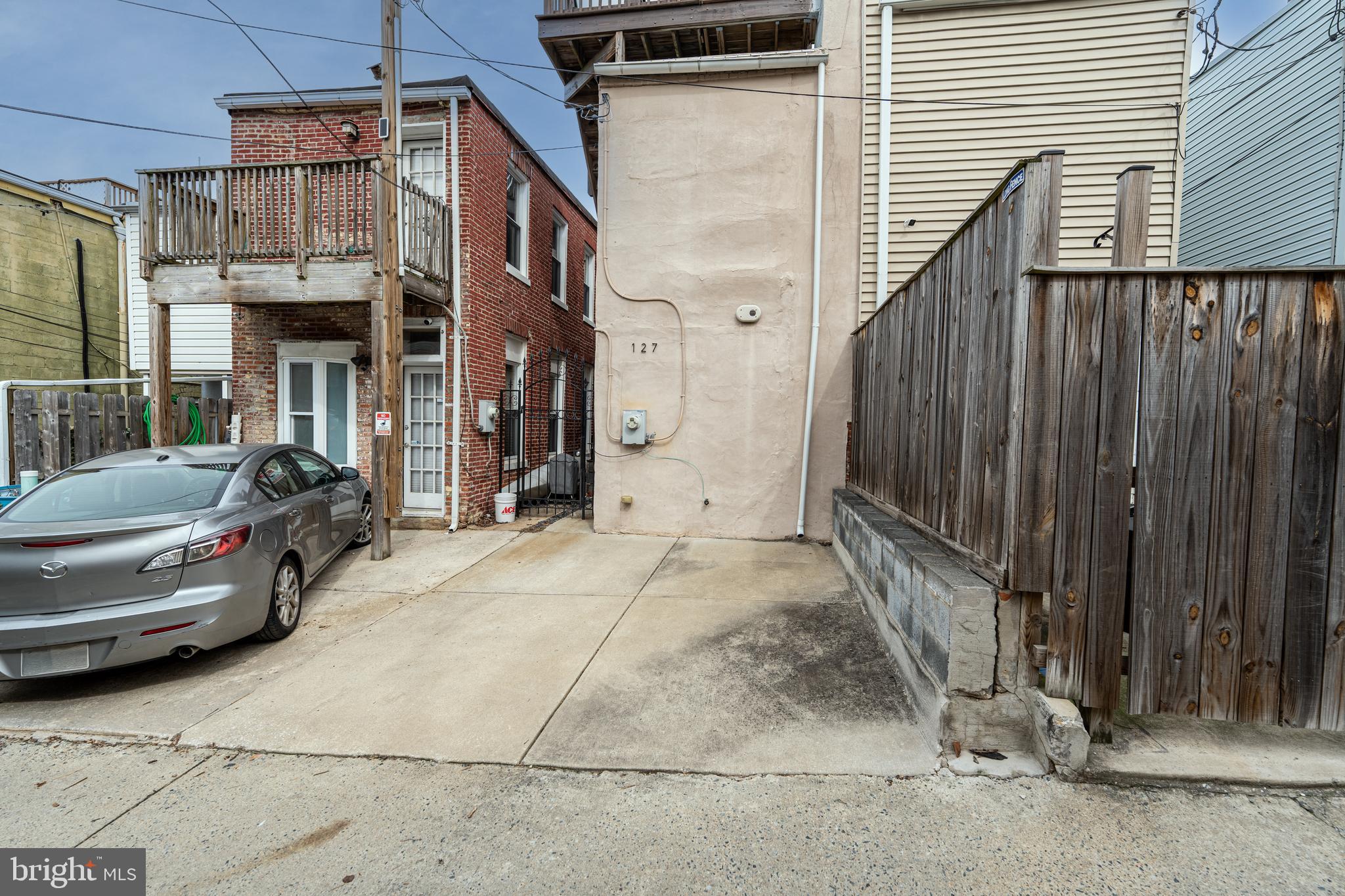 FEDERAL HILL HISTORIC DISTRICT - Residential