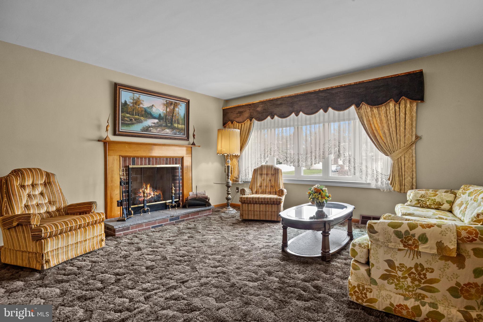 ECHO BEACH - Residential