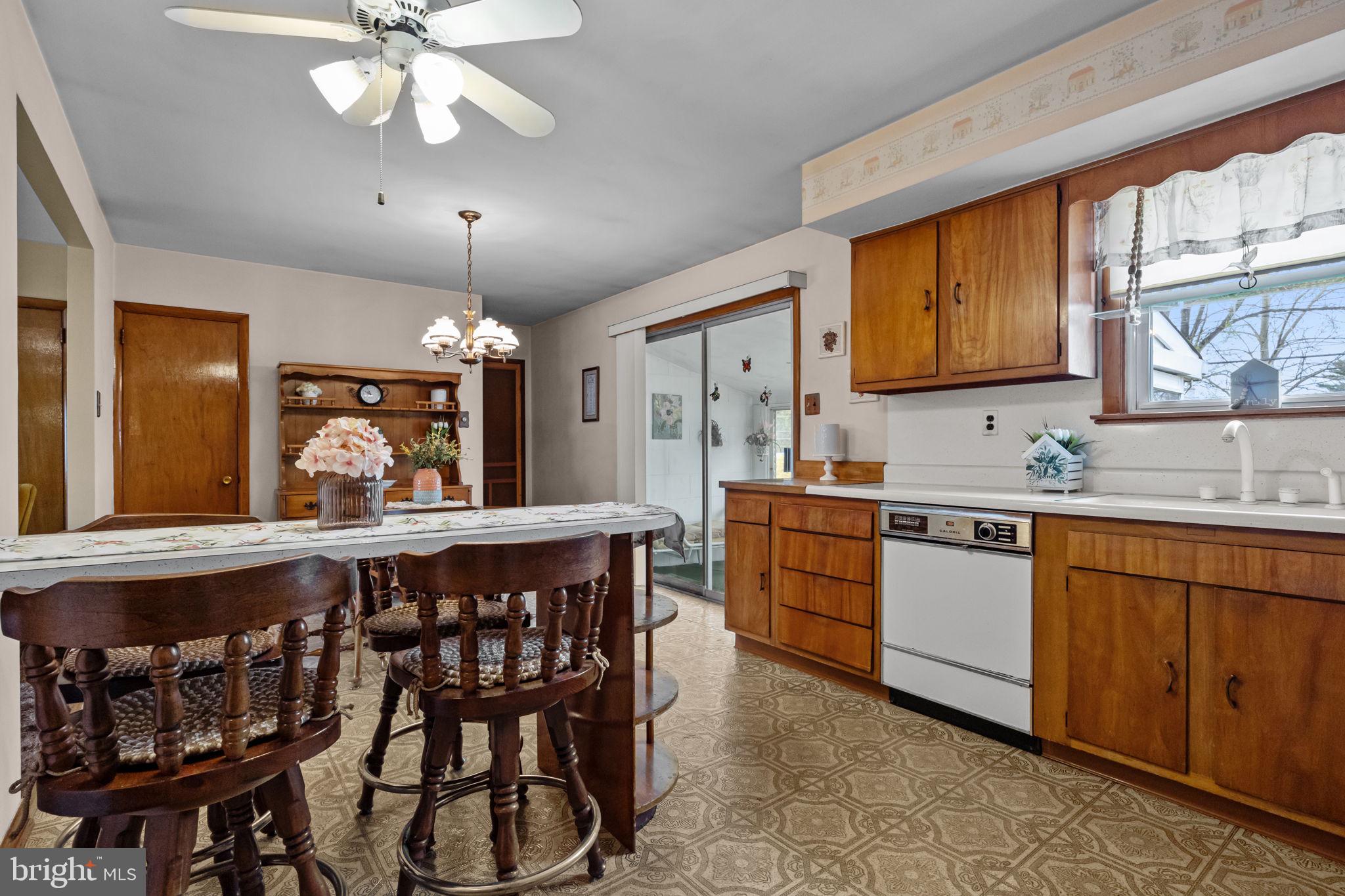 ECHO BEACH - Residential