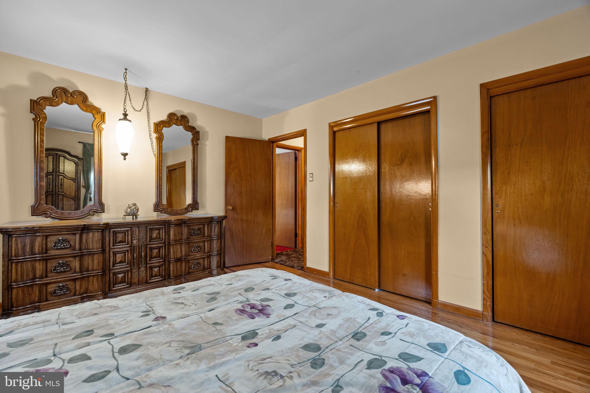 ECHO BEACH - Residential