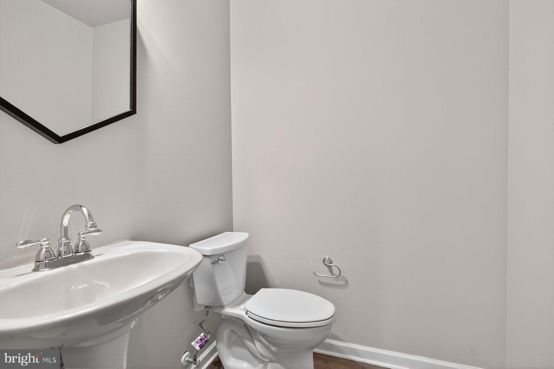 WATERS EDGE - Residential Lease