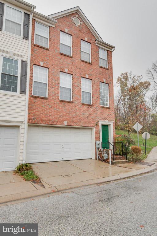 WATERS EDGE - Residential Lease