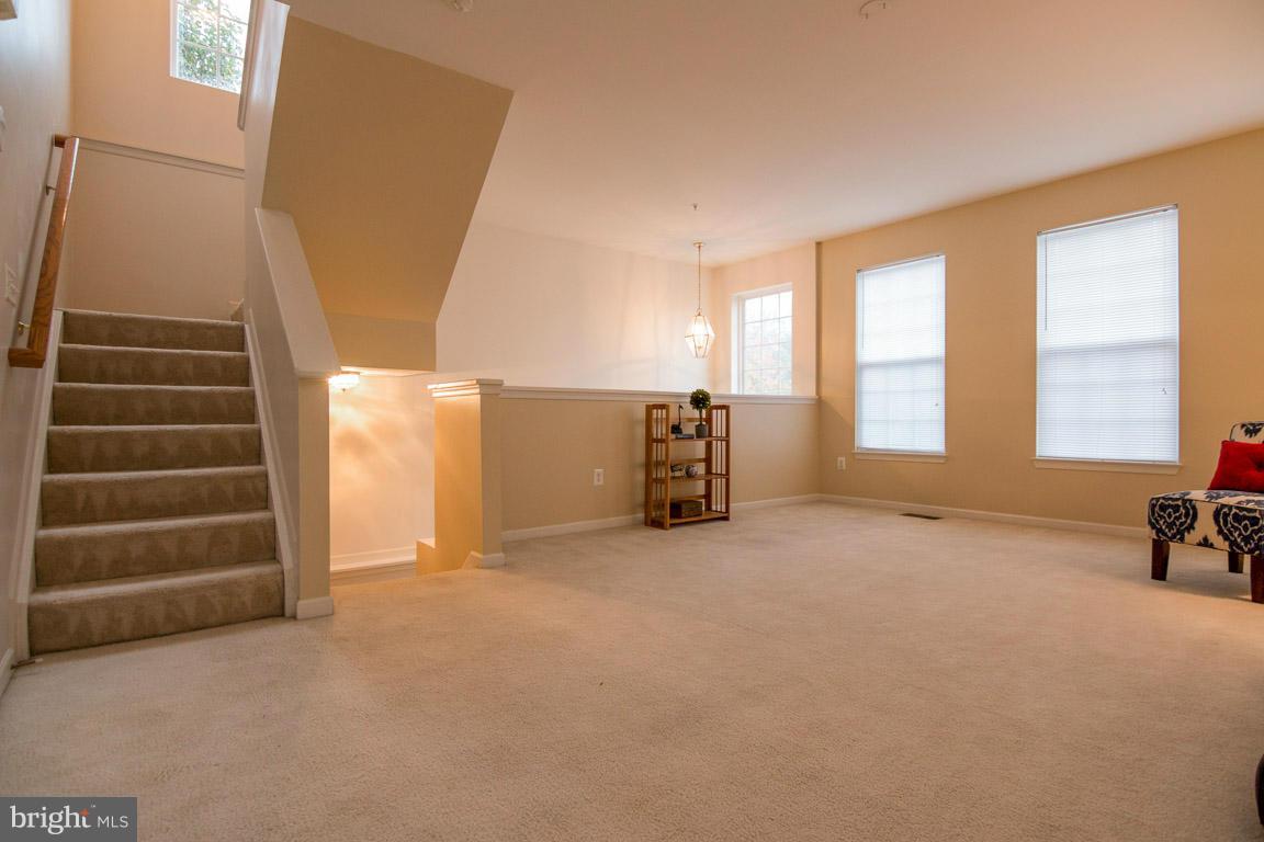 WATERS EDGE - Residential Lease