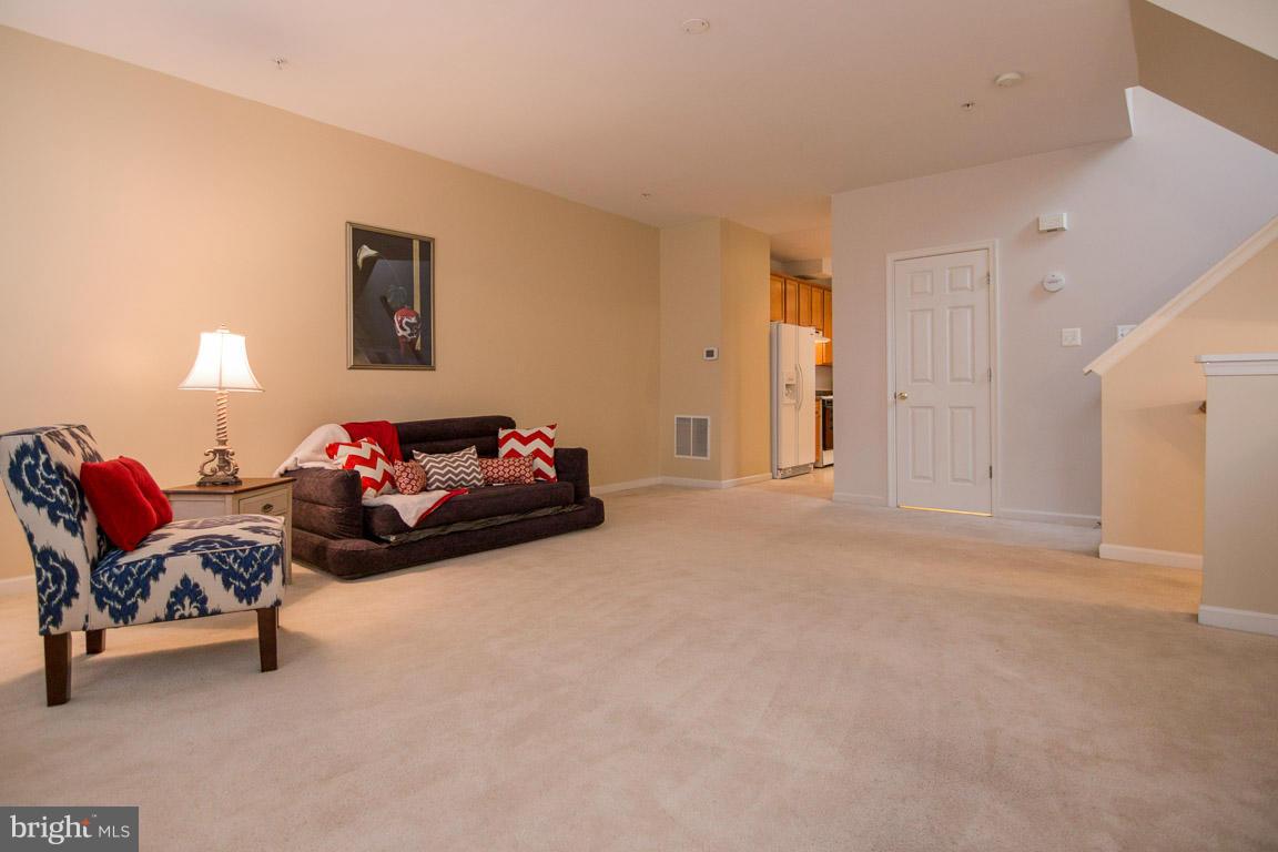 WATERS EDGE - Residential Lease