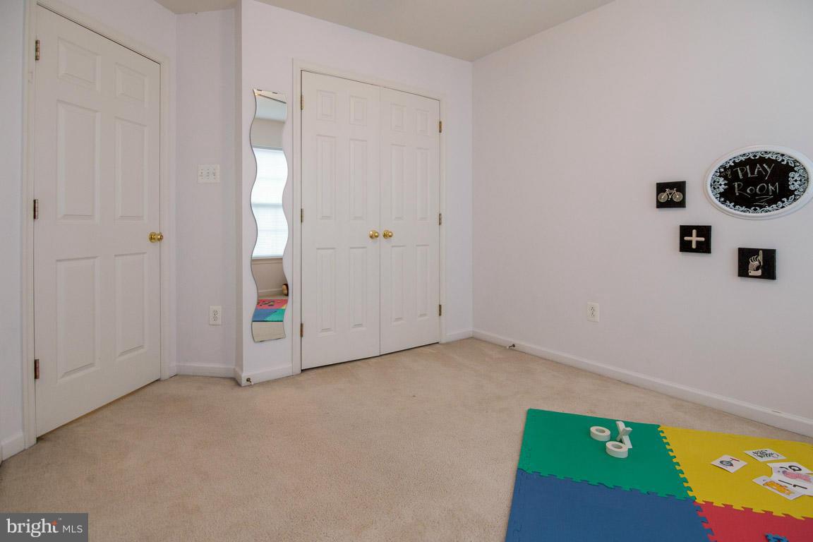 WATERS EDGE - Residential Lease