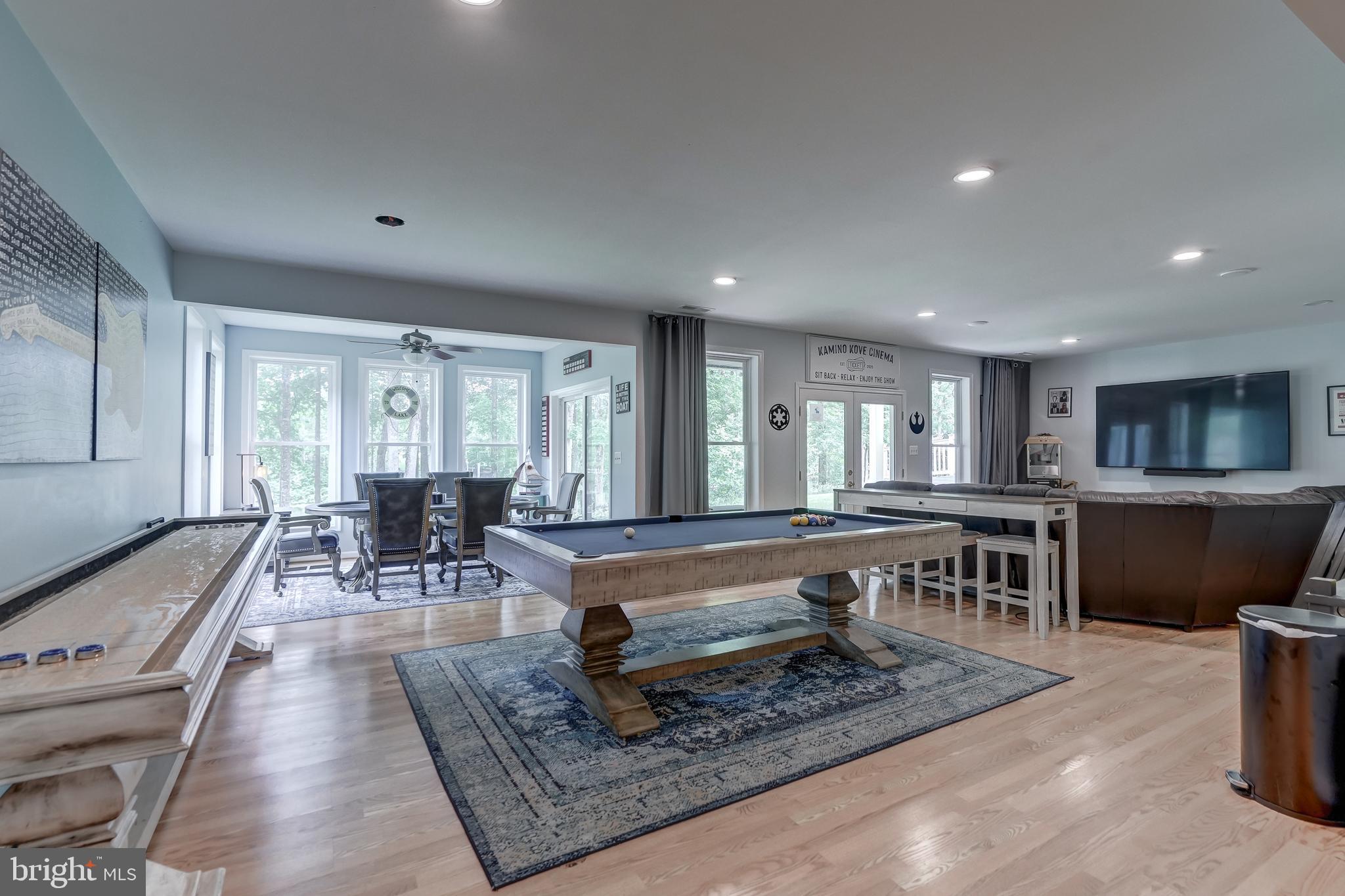 WYNDEMERE - Residential