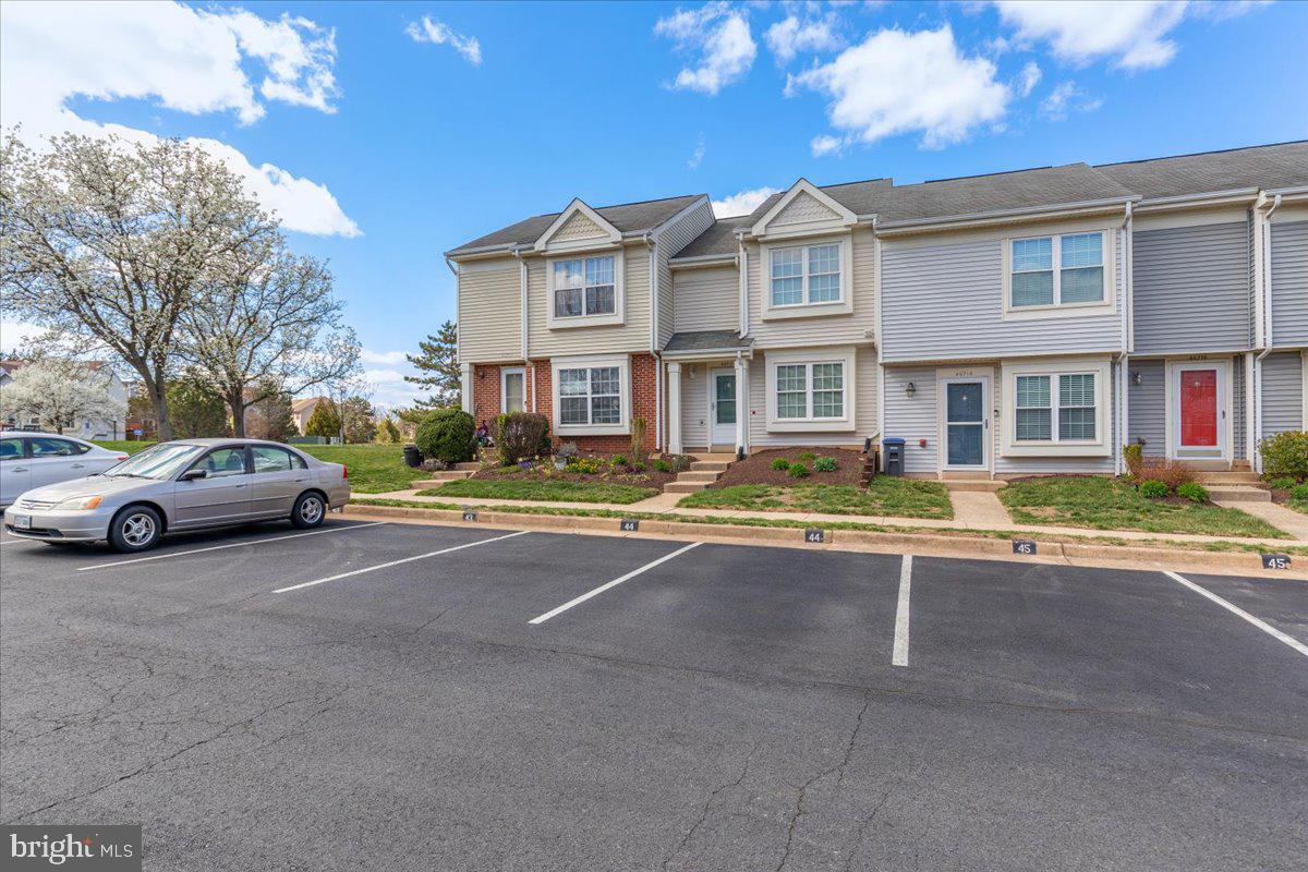 ROLLING RIDGE - Residential