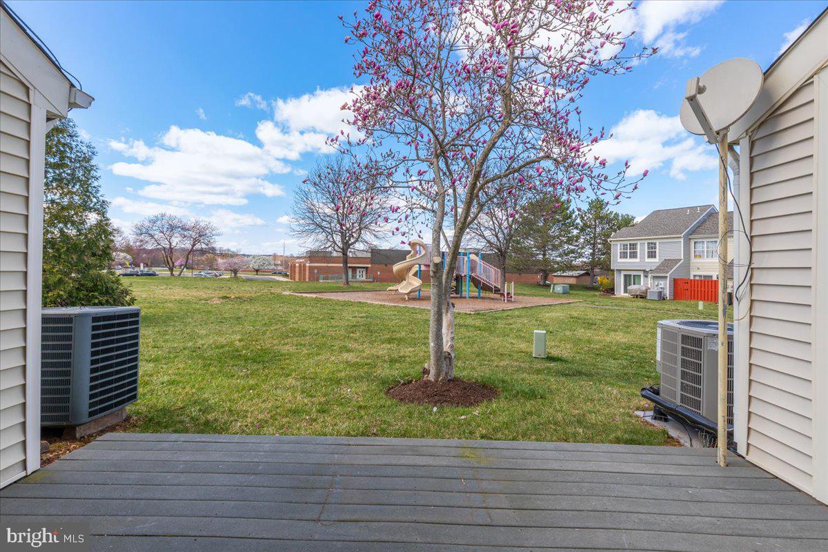 ROLLING RIDGE - Residential