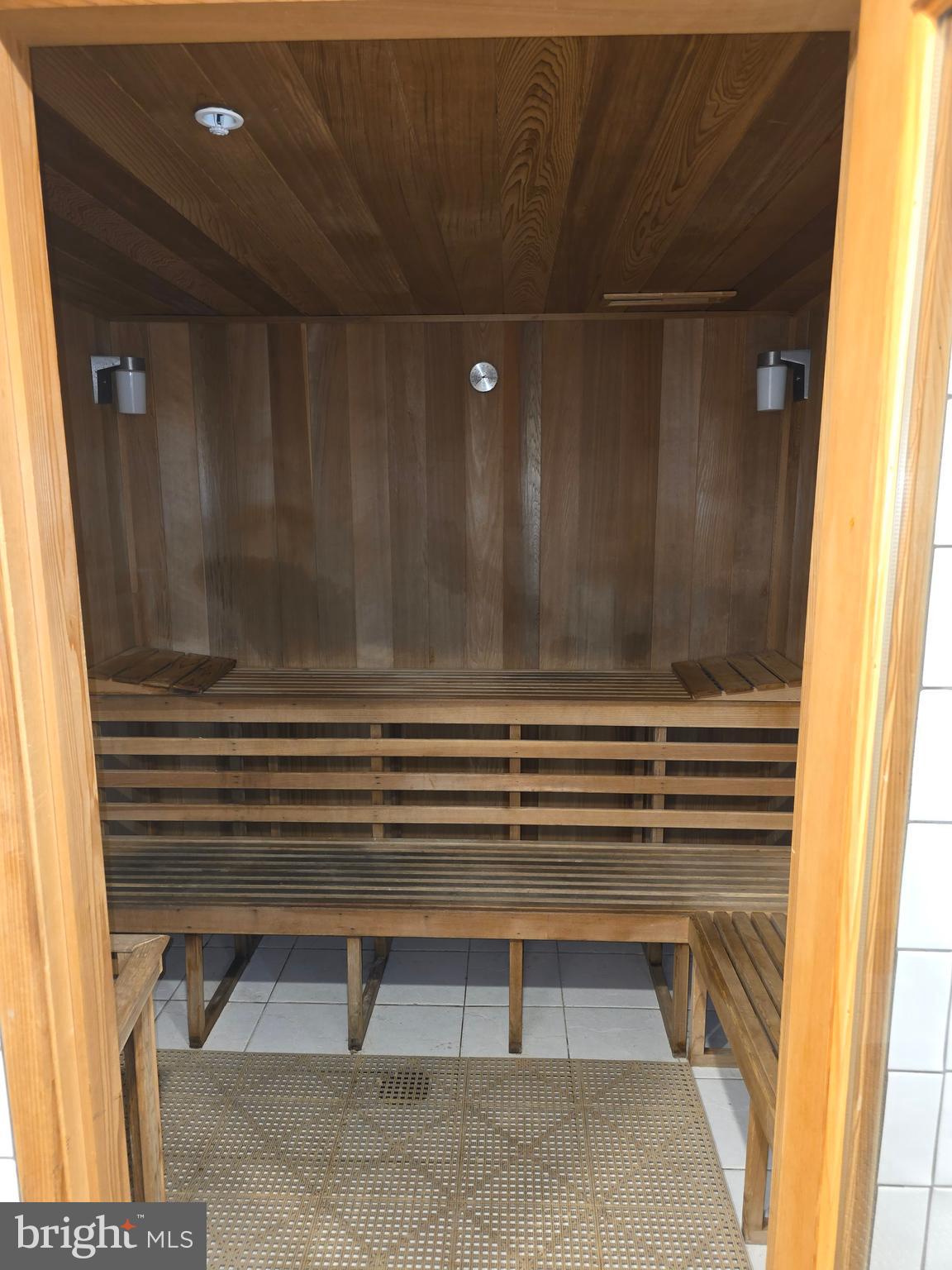 CAMERON GROVE - Residential