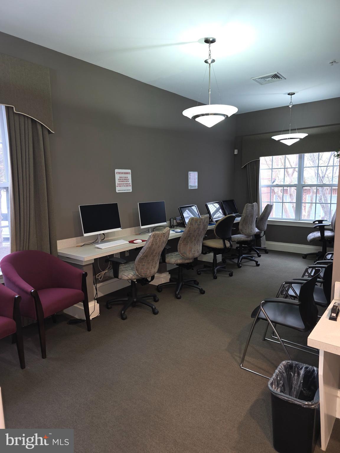 CAMERON GROVE - Residential