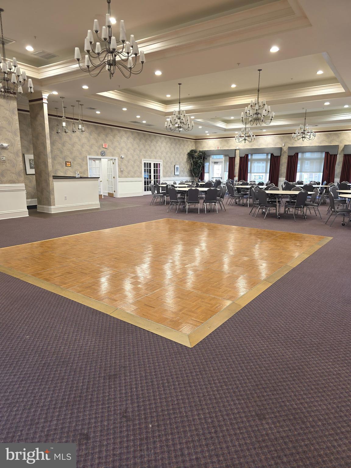 CAMERON GROVE - Residential