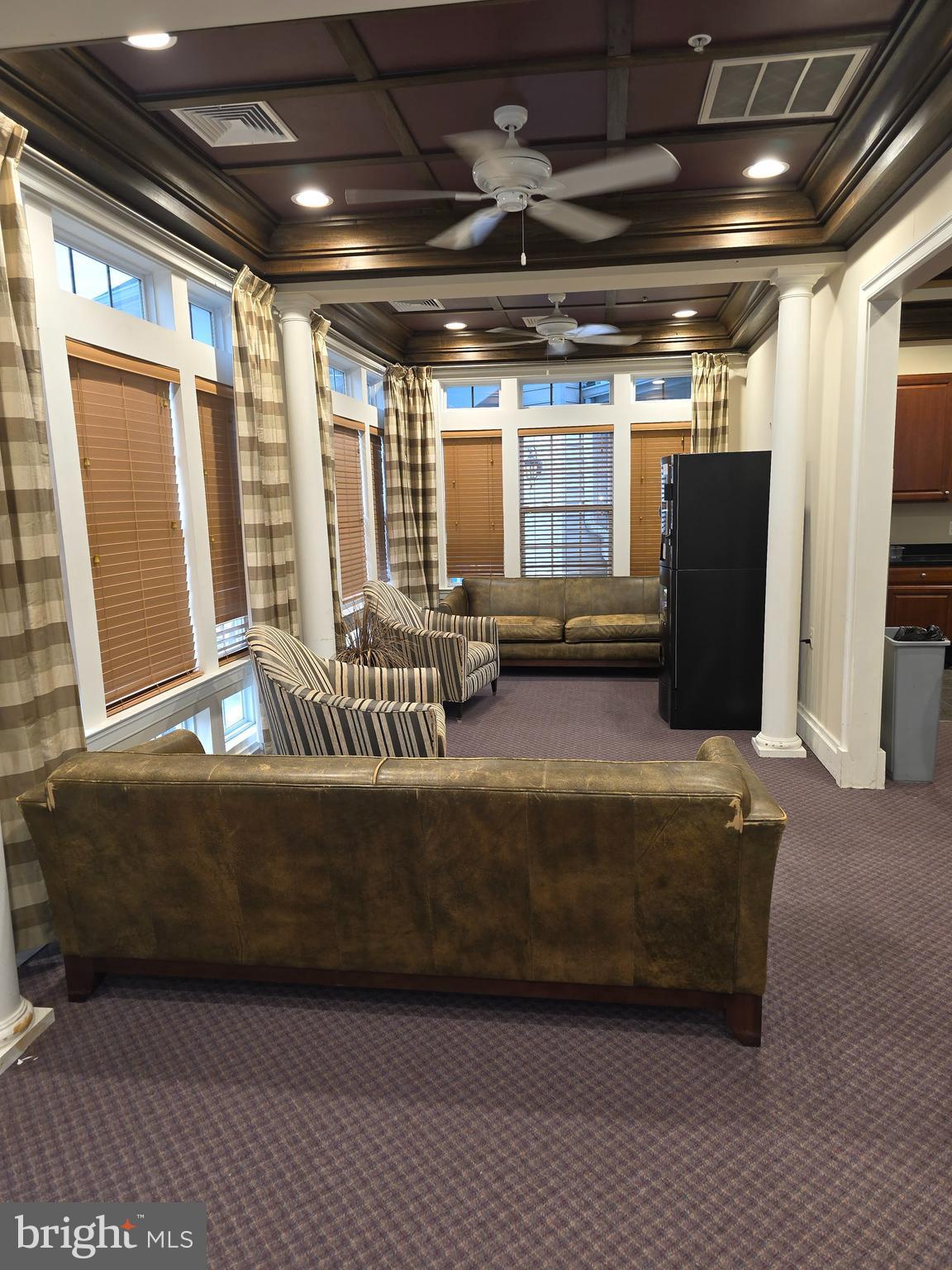 CAMERON GROVE - Residential